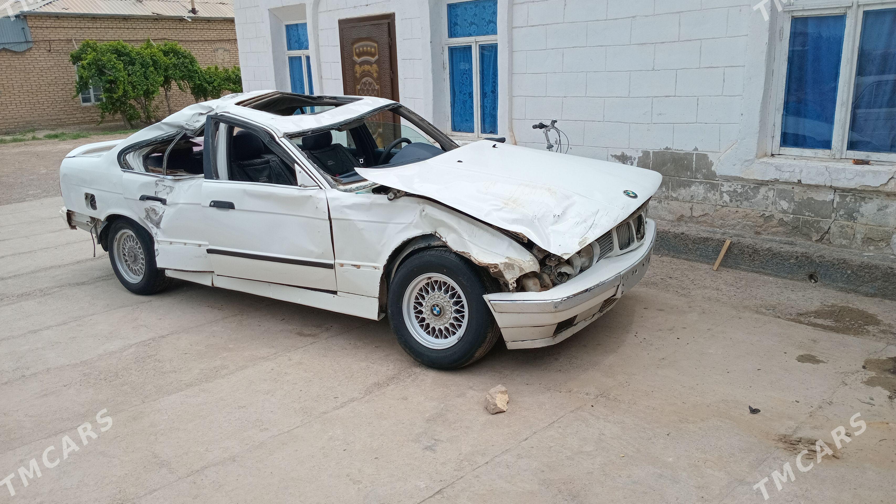 BMW 520 1993 - 27 000 TMT - Murgap - img 1