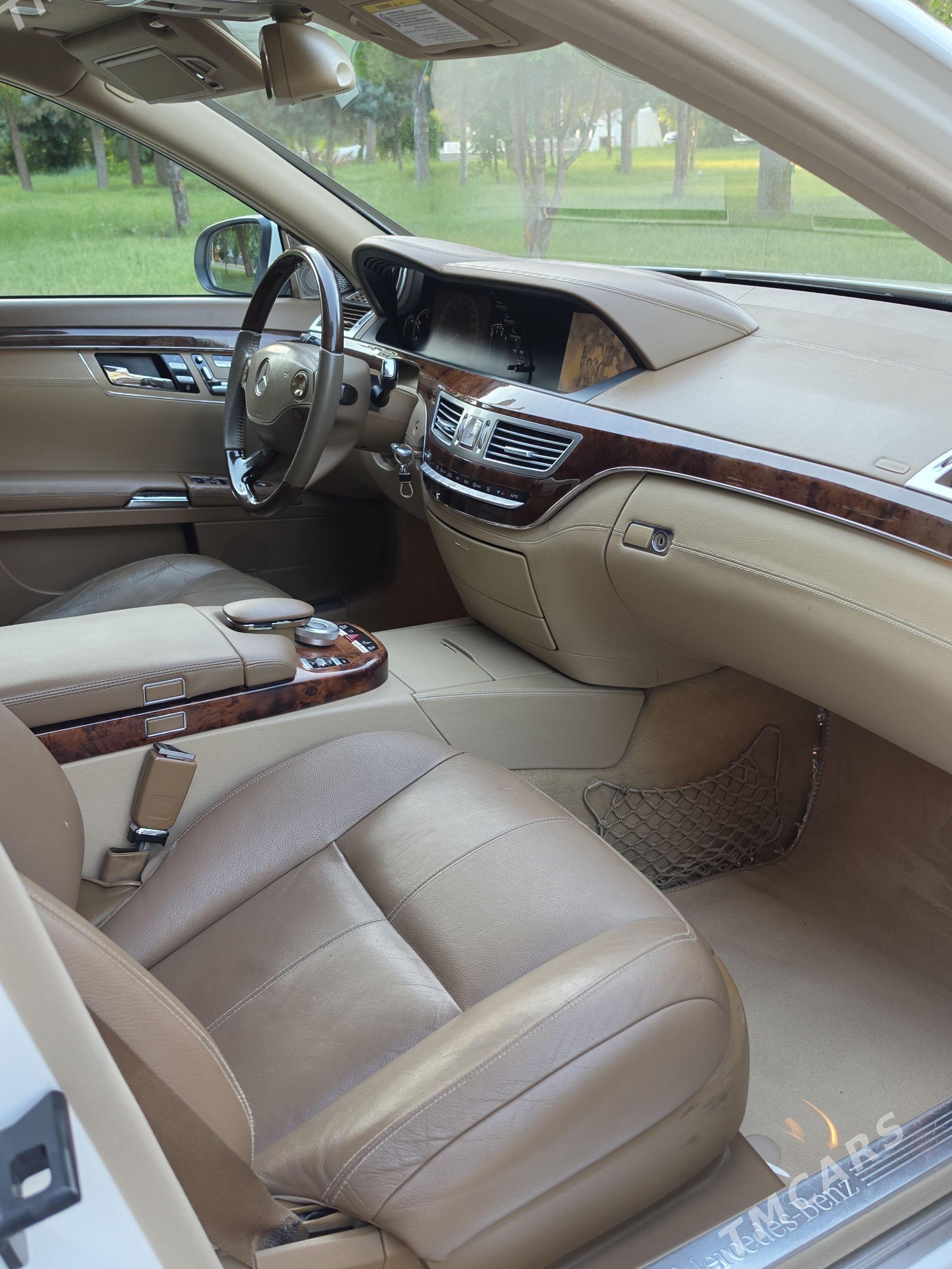 Mercedes-Benz C-Class 2006 - 430 000 TMT - Mary - img 1