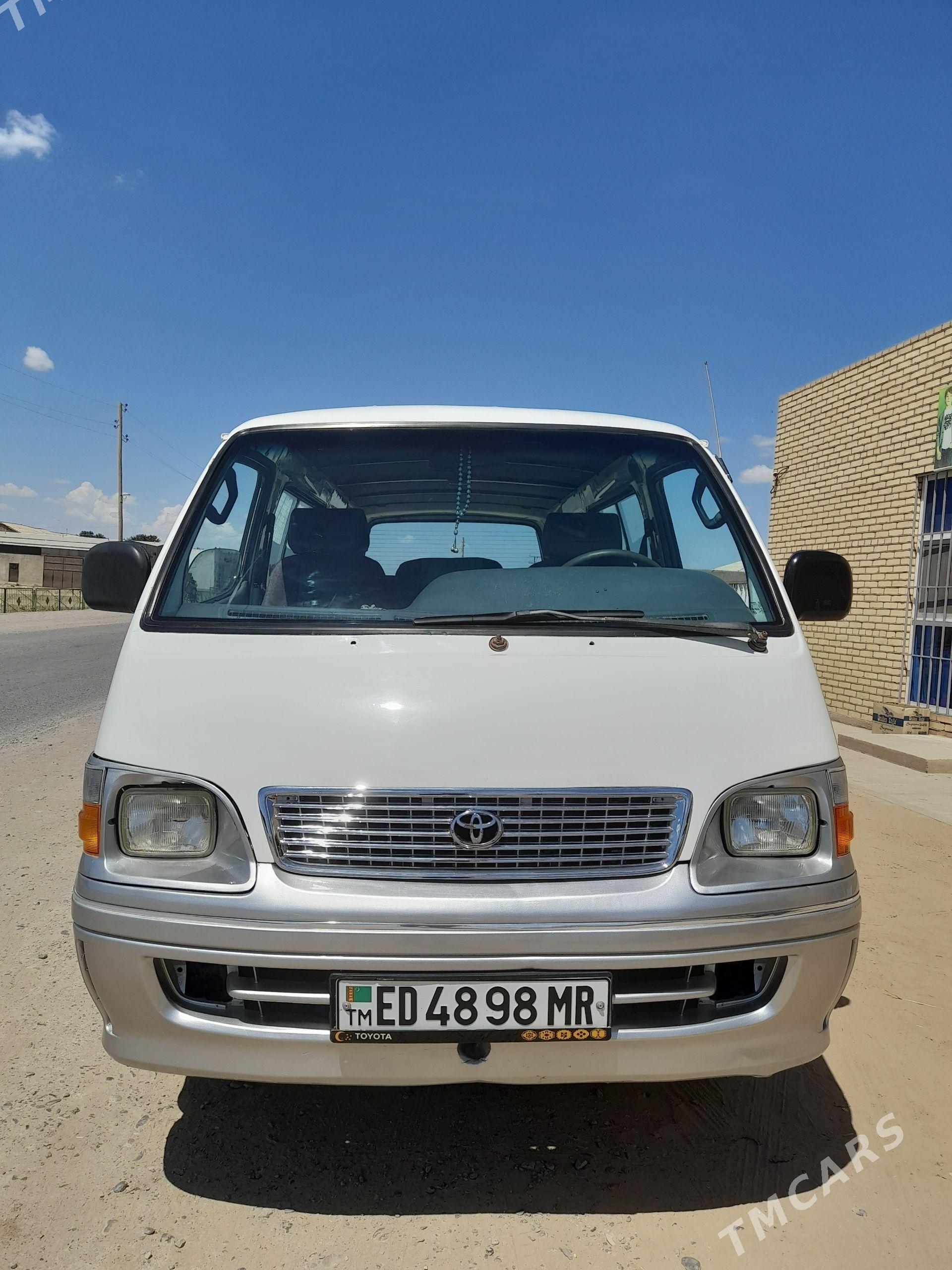Toyota Hiace 2002 - 155 000 TMT - Mary - img 1