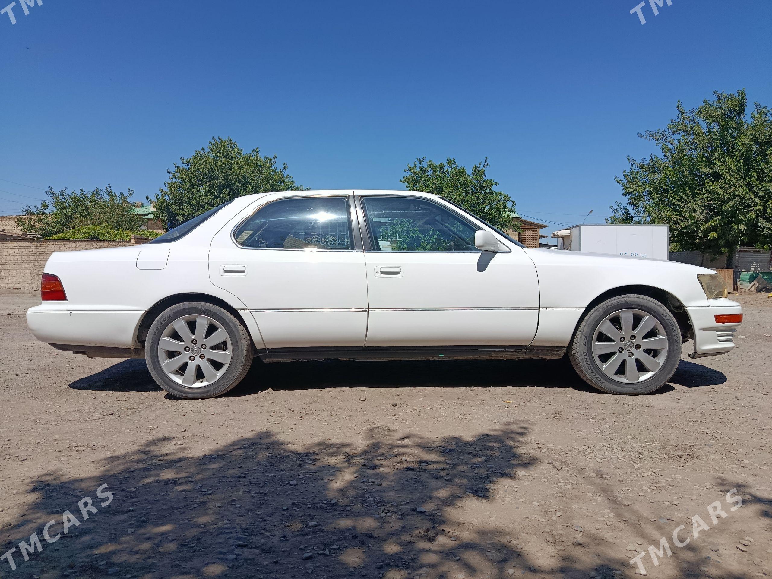 Lexus LS 400 1990 - 67 000 TMT - Türkmenabat - img 1