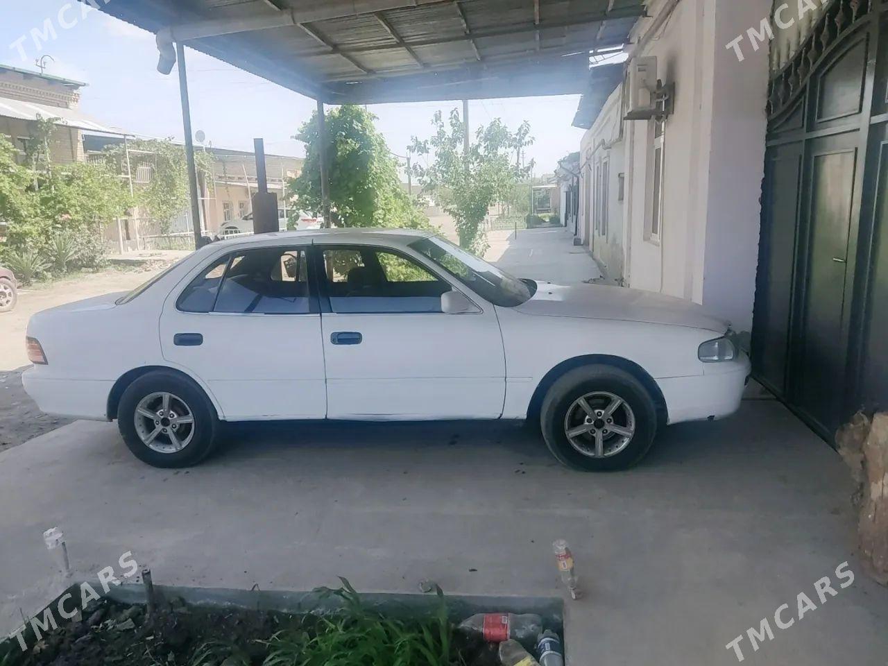 Toyota Camry 1993 - 70 000 TMT - Türkmenabat - img 1