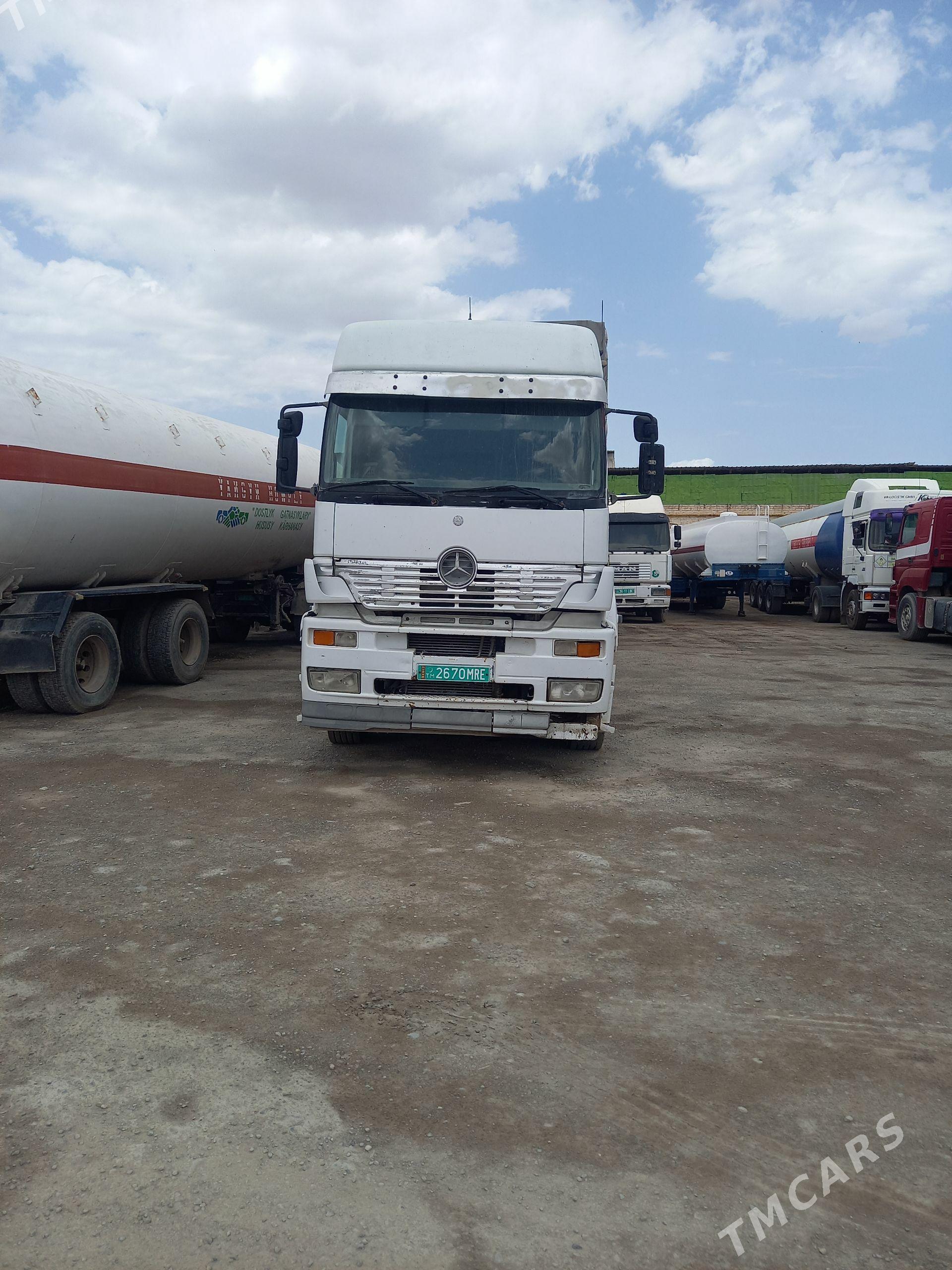 Mercedes-Benz ACTROS 3331 2004 - 830 000 TMT - Türkmenabat - img 1