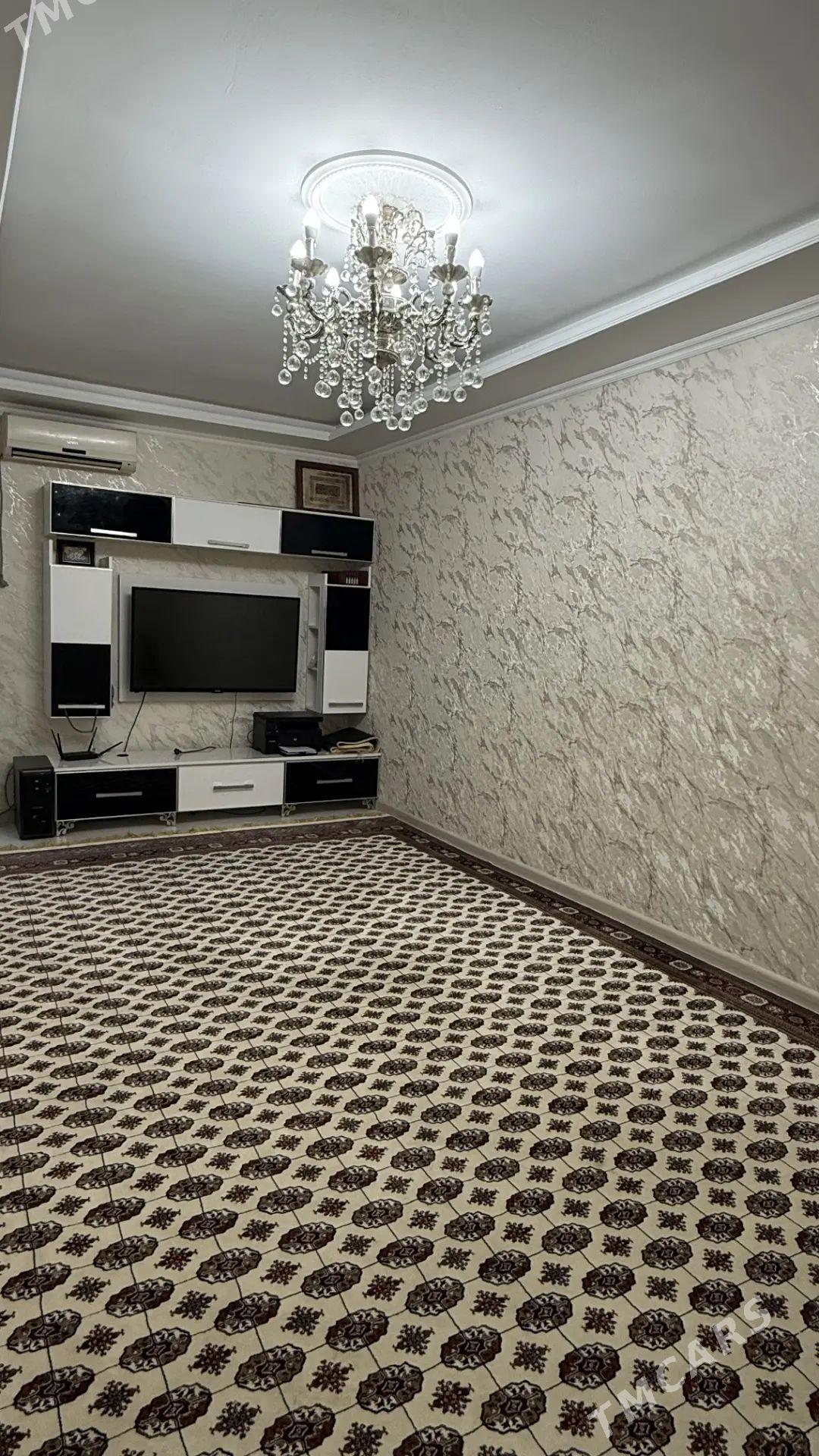 Hitrowka 4 et 3 kom - Хитровка - img 1