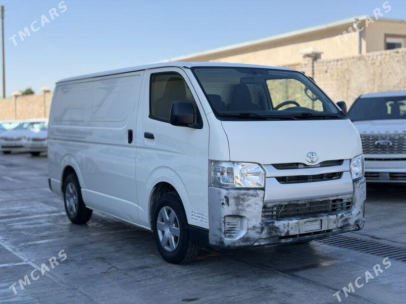 Toyota Hiace 2021 - 415 000 TMT - Мары - img 1