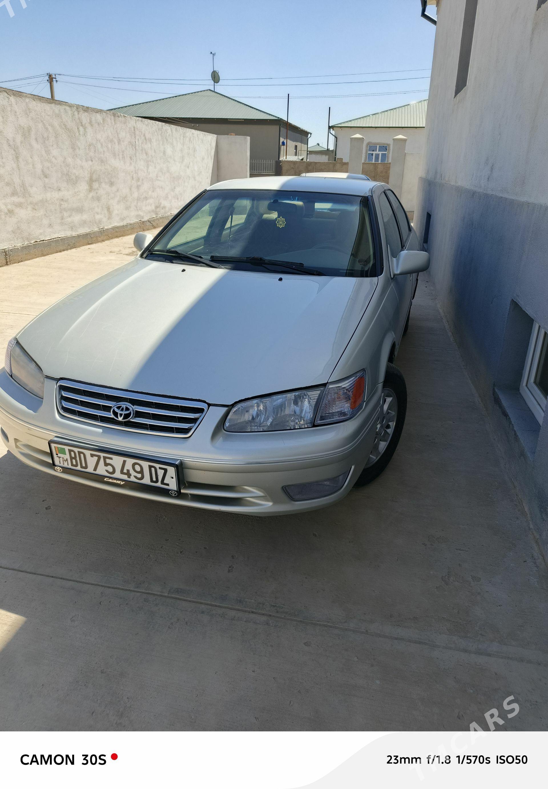 Toyota Camry 1999 - 170 000 TMT - етр. Туркменбаши - img 1