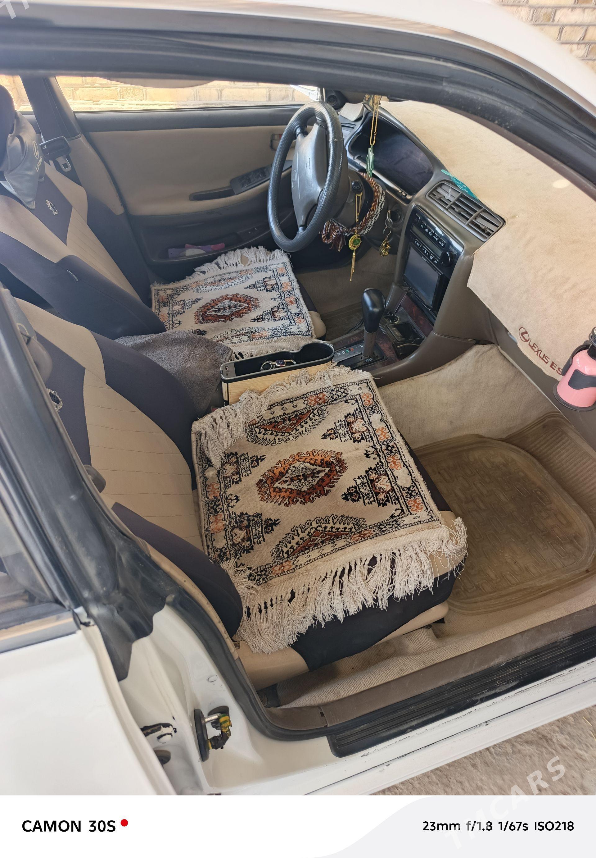 Lexus ES 1992 - 75 000 TMT - Mary - img 1