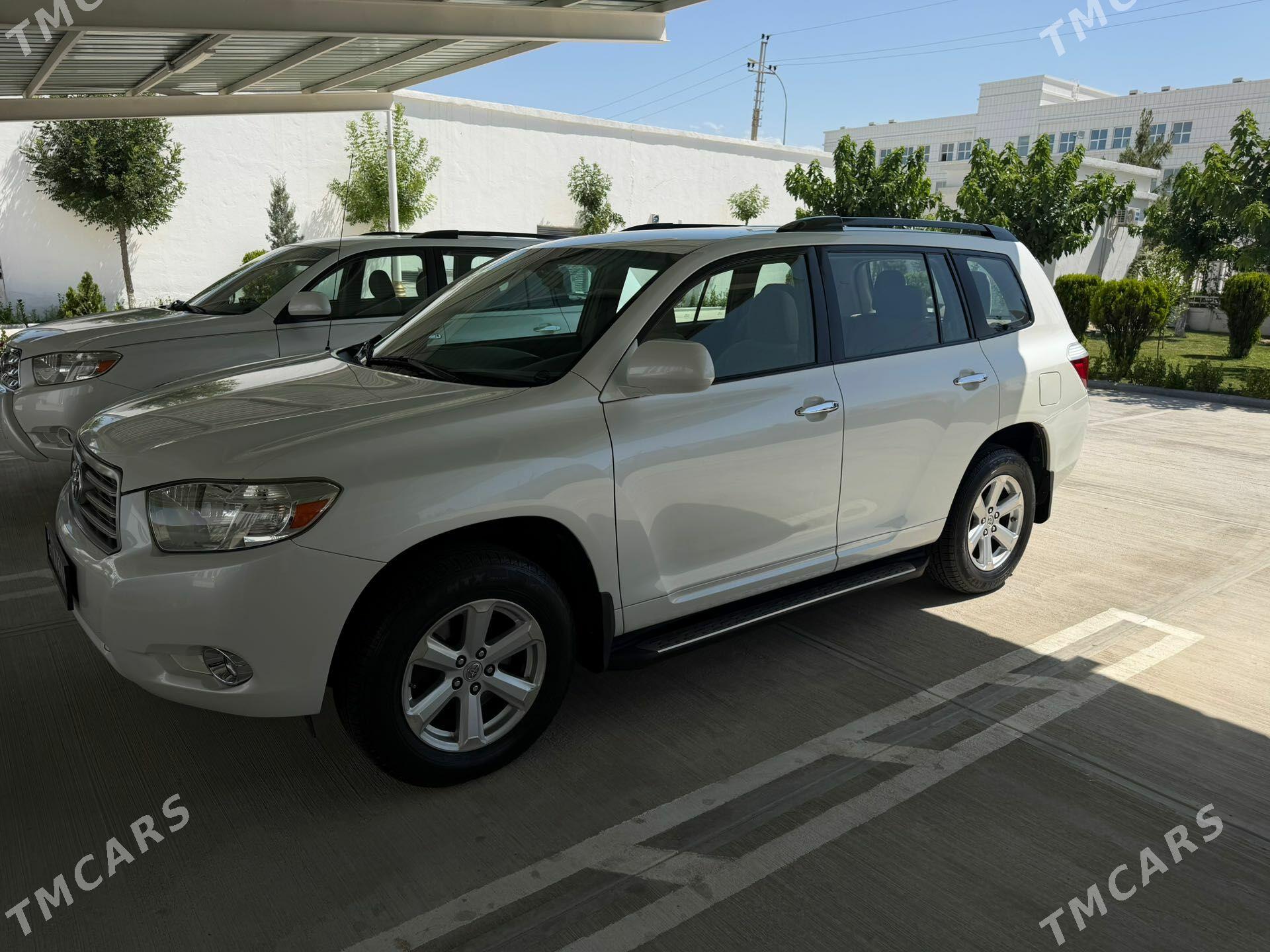 Toyota Highlander 2010 - 340 000 TMT - Çoganly - img 1