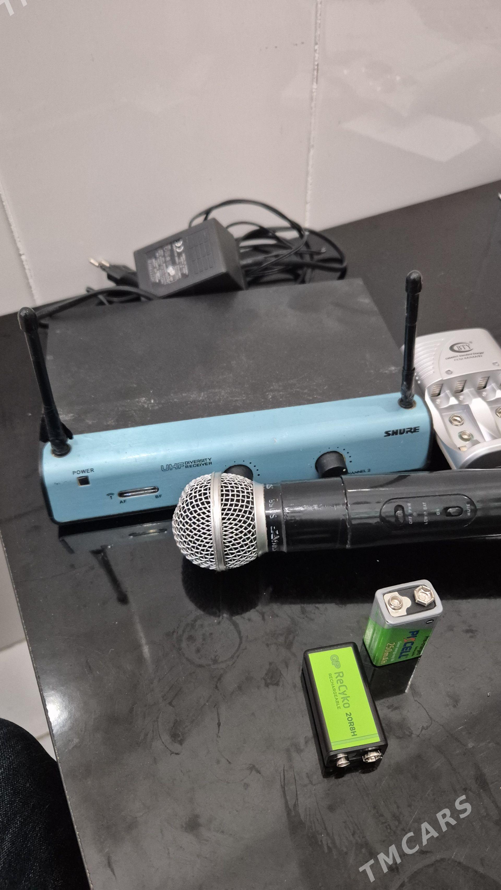 Shure Microphone - Балканабат - img 1