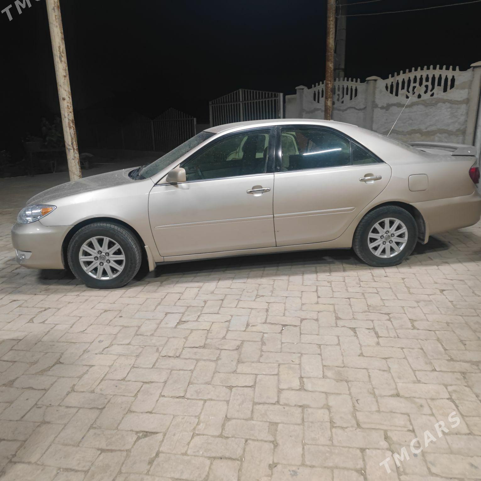 Toyota Camry 2004 - 170 000 TMT - Байрамали - img 1