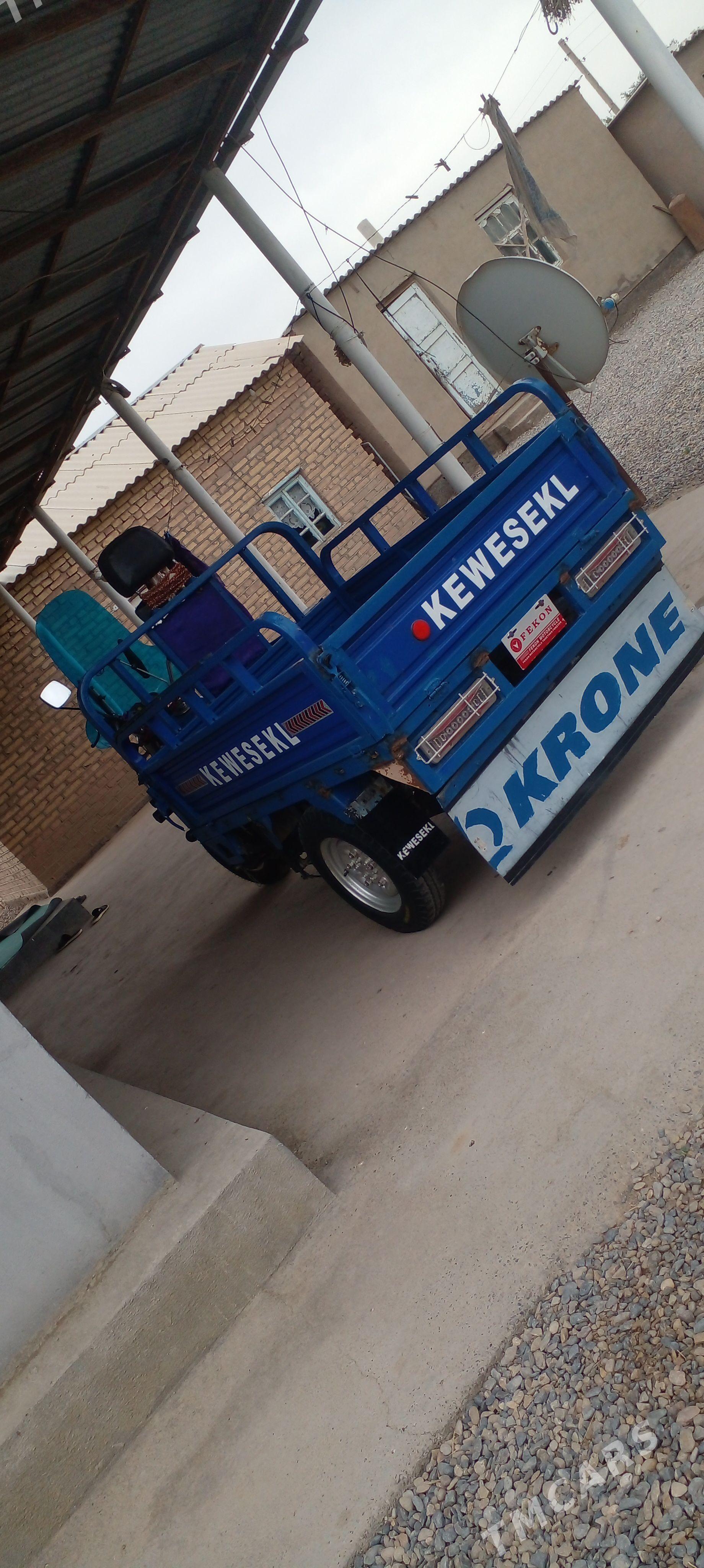 Fekon FK200-14G 2014 - 20 000 TMT - Теджен - img 1