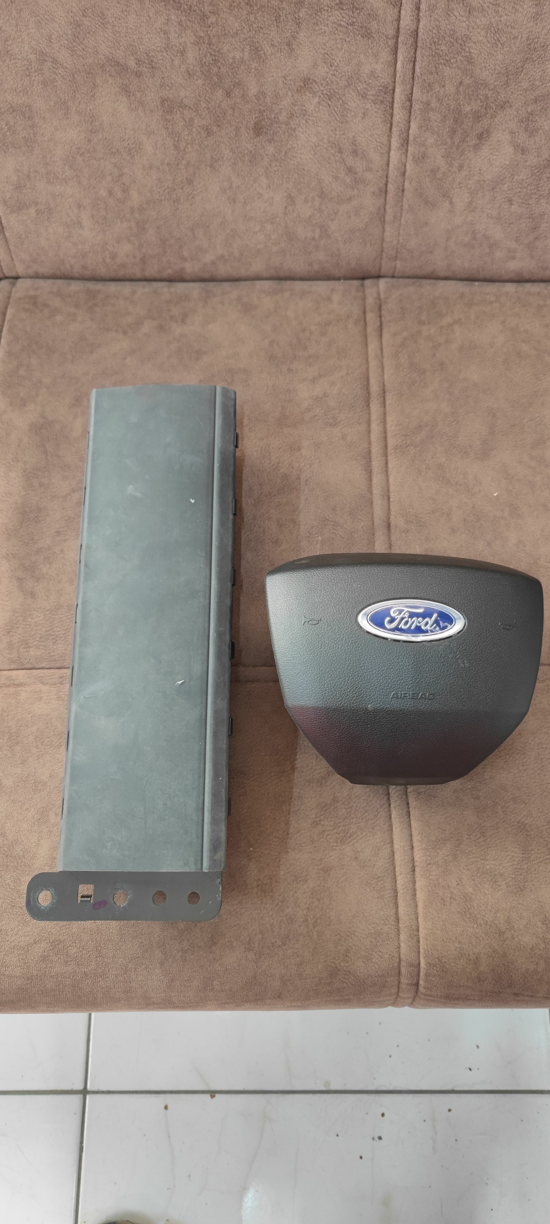 Ford Explorer 2021 airbag 10 TMT - Mary - img 1