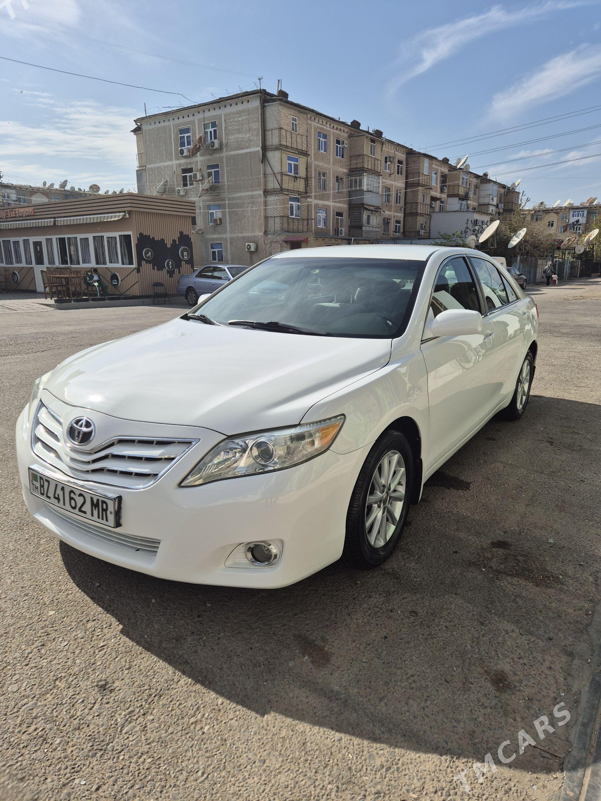 Toyota Camry 2010 - 225 000 TMT - Мары - img 1
