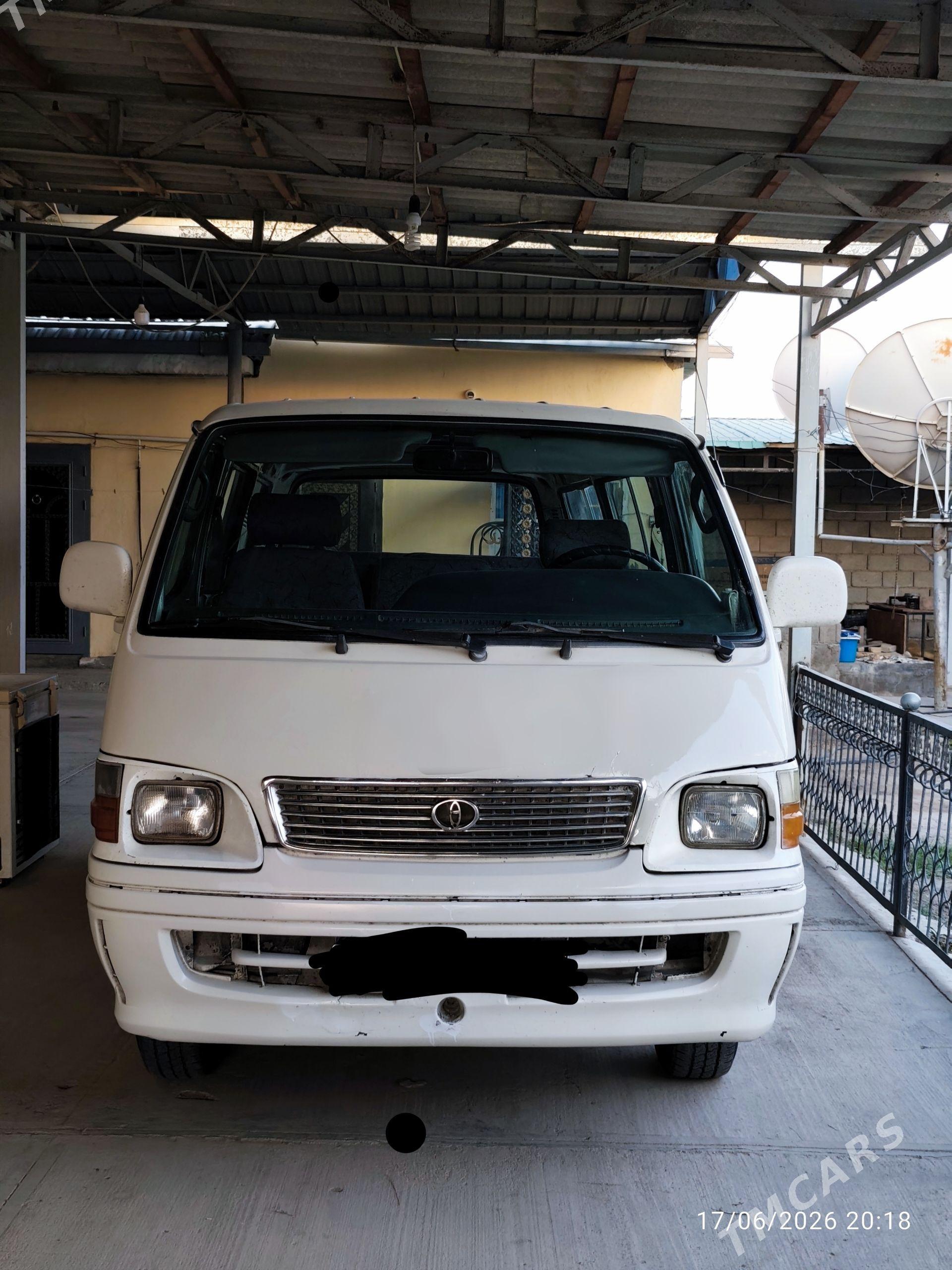 Toyota Hiace 2002 - 140 000 TMT - Ашхабад - img 1