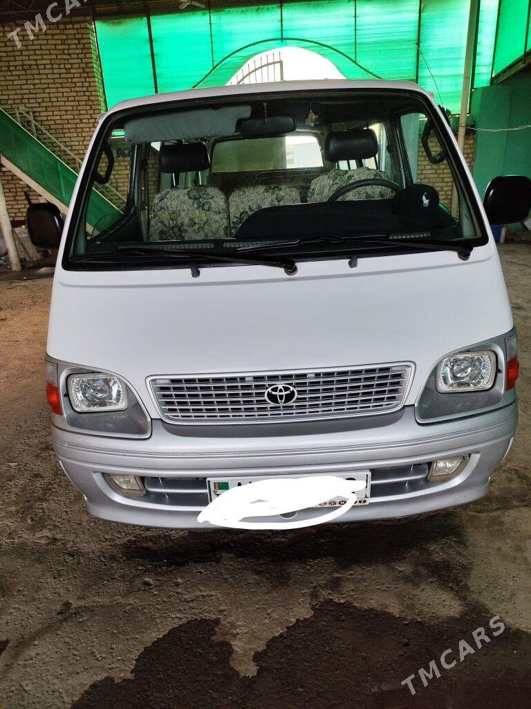 Toyota Hiace 2001 - 150 000 TMT - Мургап - img 1