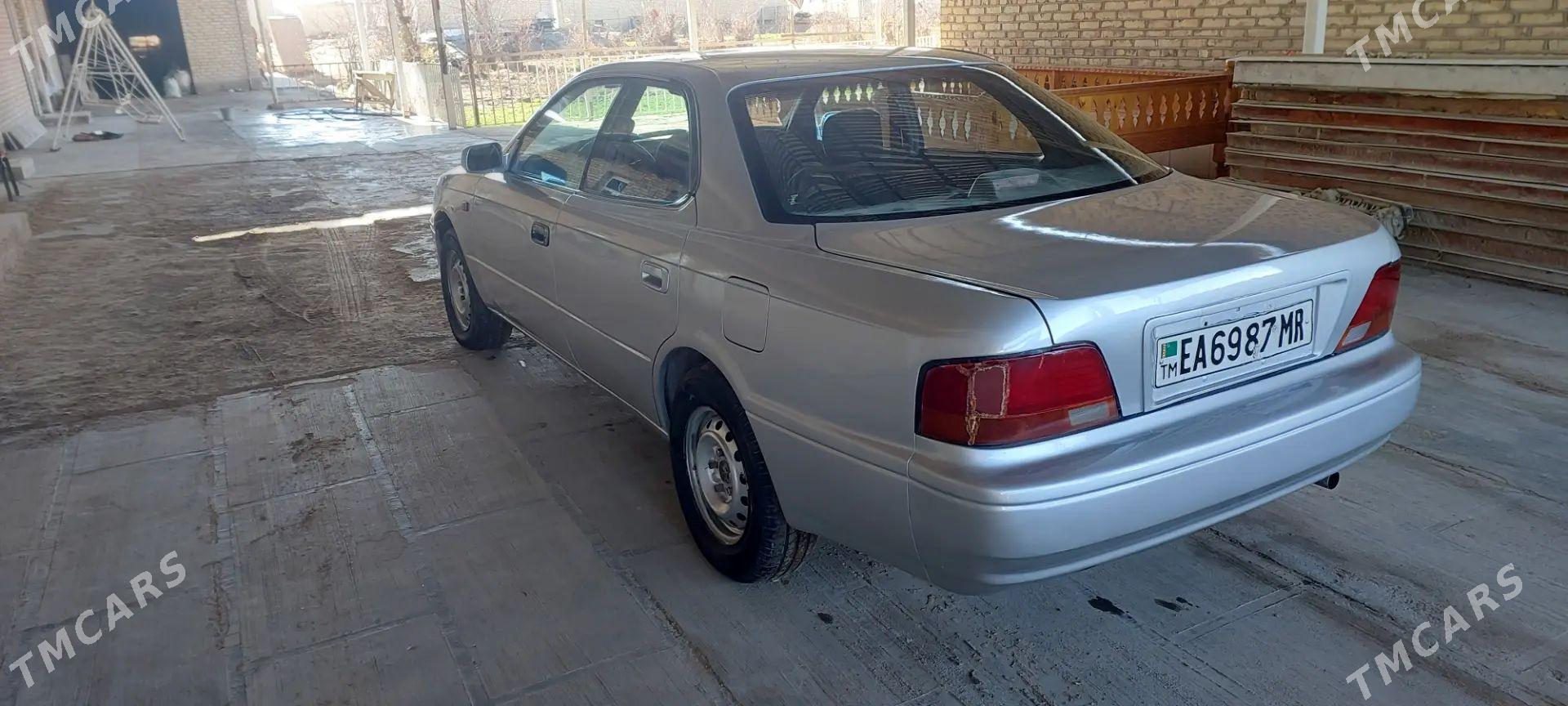 Toyota Vista 1996 - 60 000 TMT - Sakarçäge - img 1