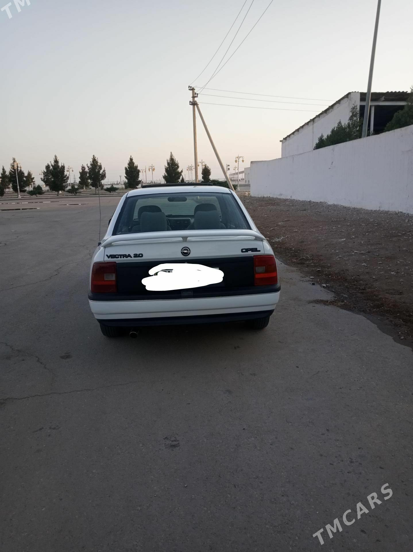 Opel Vectra 1989 - 42 000 TMT - Balkanabat - img 1