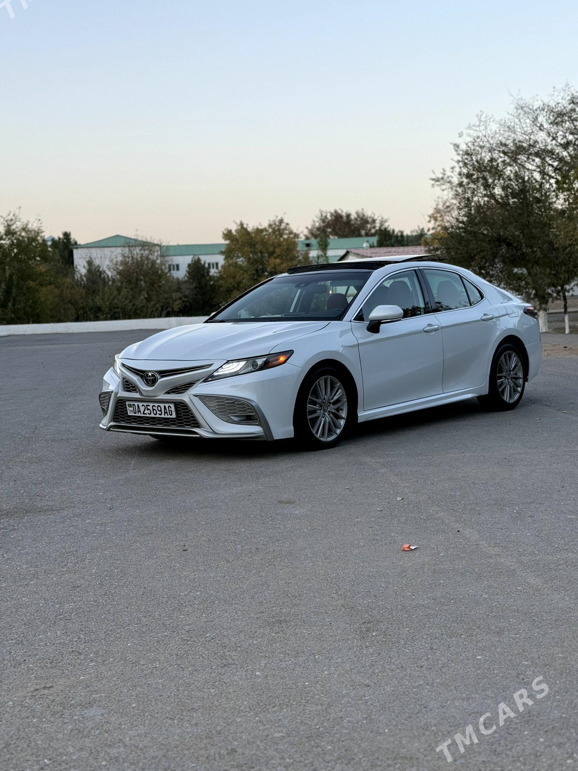 Toyota Camry 2021 - 370 000 TMT - Aşgabat - img 1