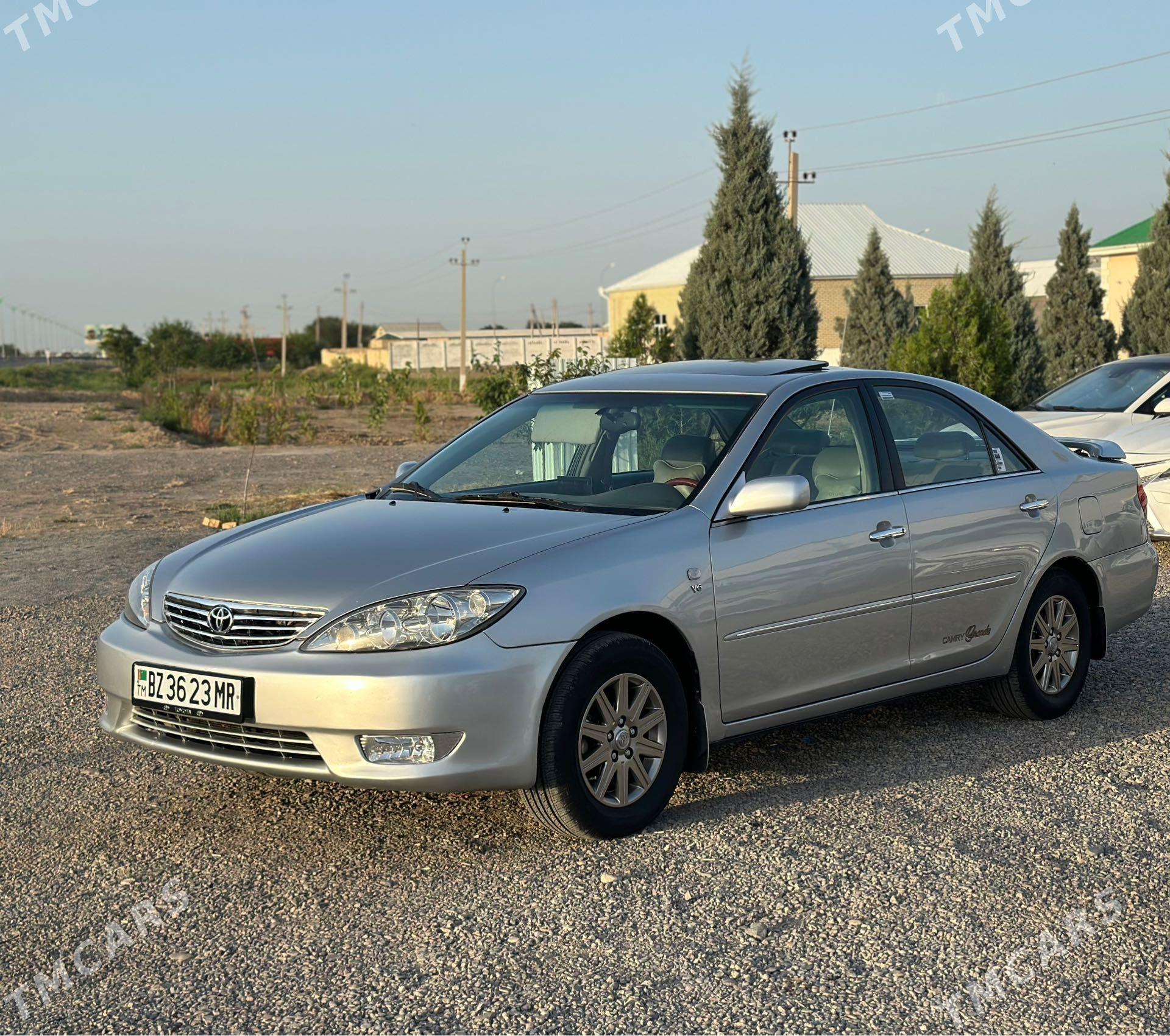 Toyota Camry 2005 - 240 000 TMT - Мары - img 1