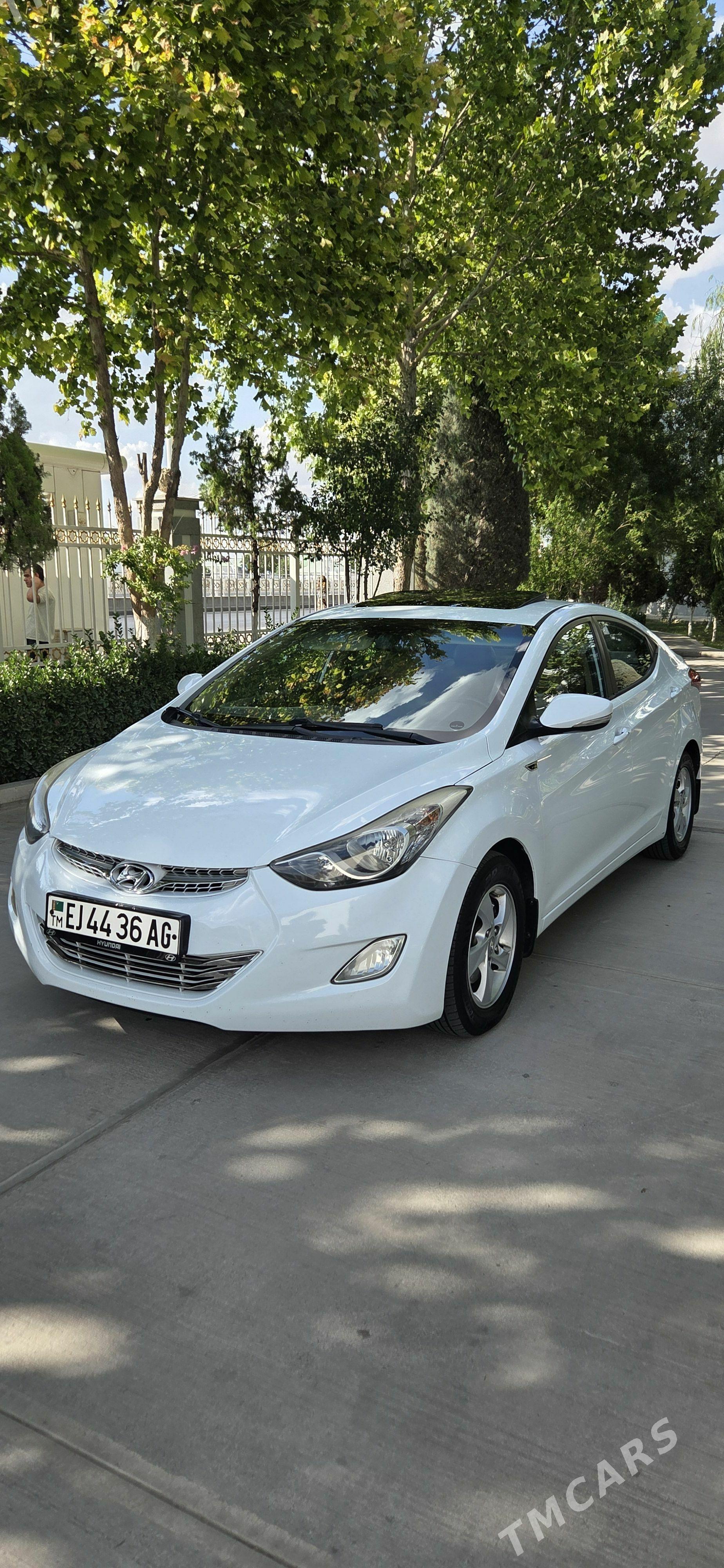 Hyundai Elantra 2012 - 188 000 TMT - Ашхабад - img 1