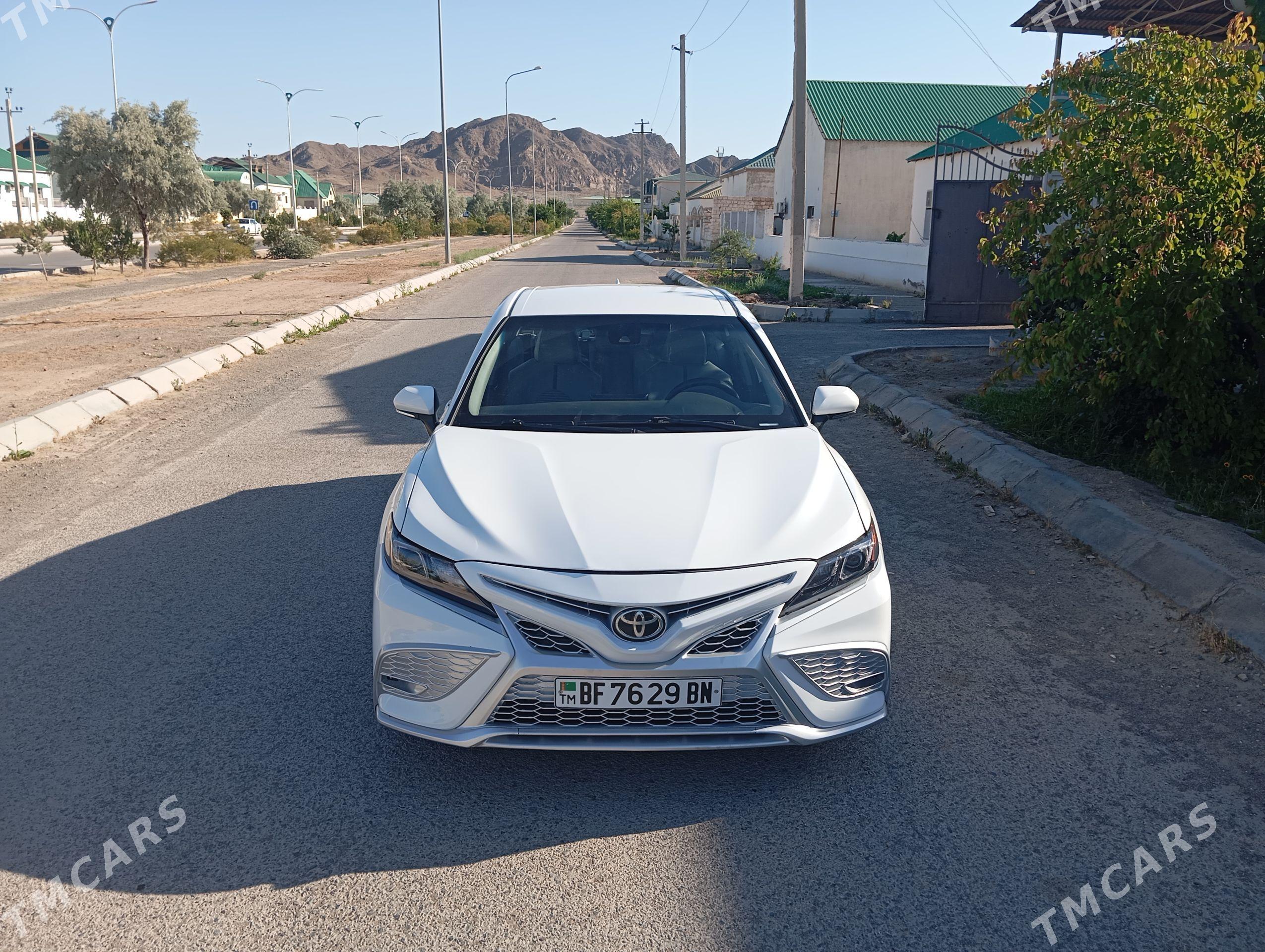 Toyota Camry 2022 - 320 000 TMT - Türkmenbaşy - img 1