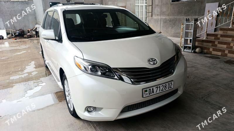 Toyota Sienna 2016 - 460 000 TMT - Дашогуз - img 1