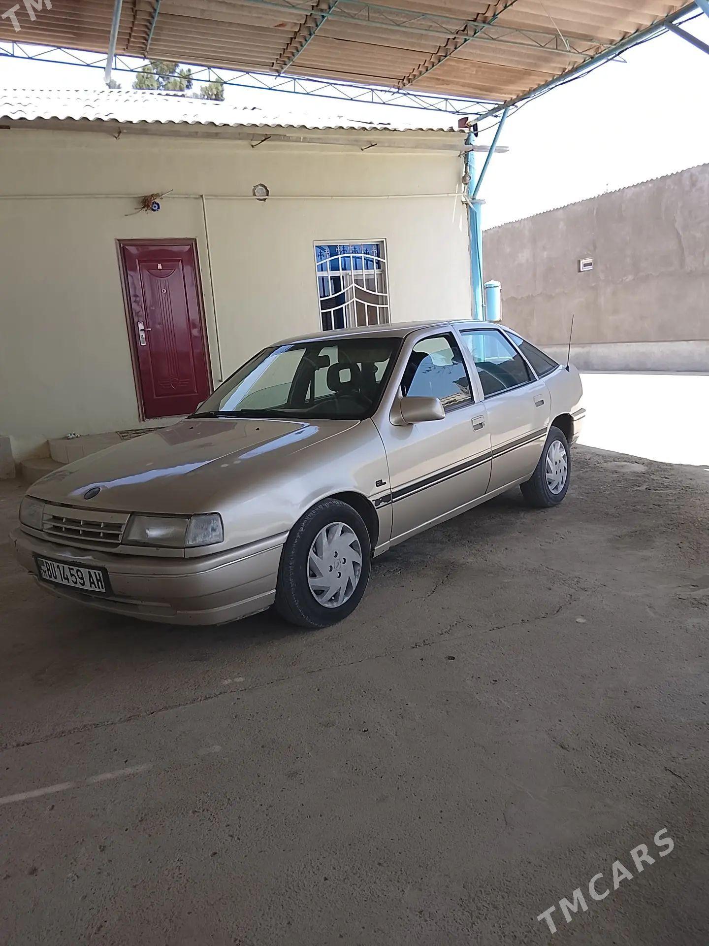 Opel Vectra 1995 - 42 000 TMT - Анев - img 1