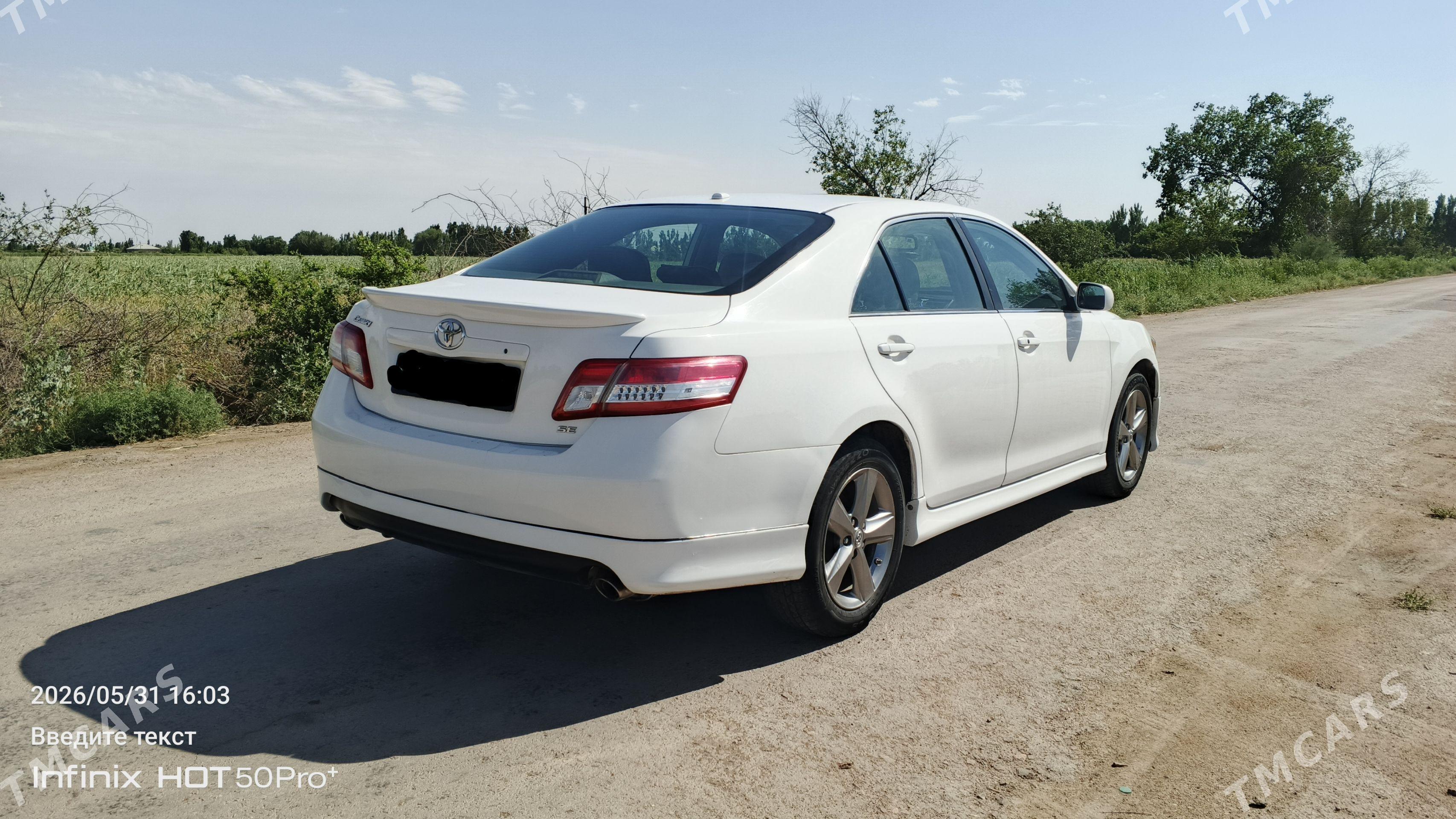 Toyota Camry 2011 - 220 000 TMT - Дашогуз - img 1