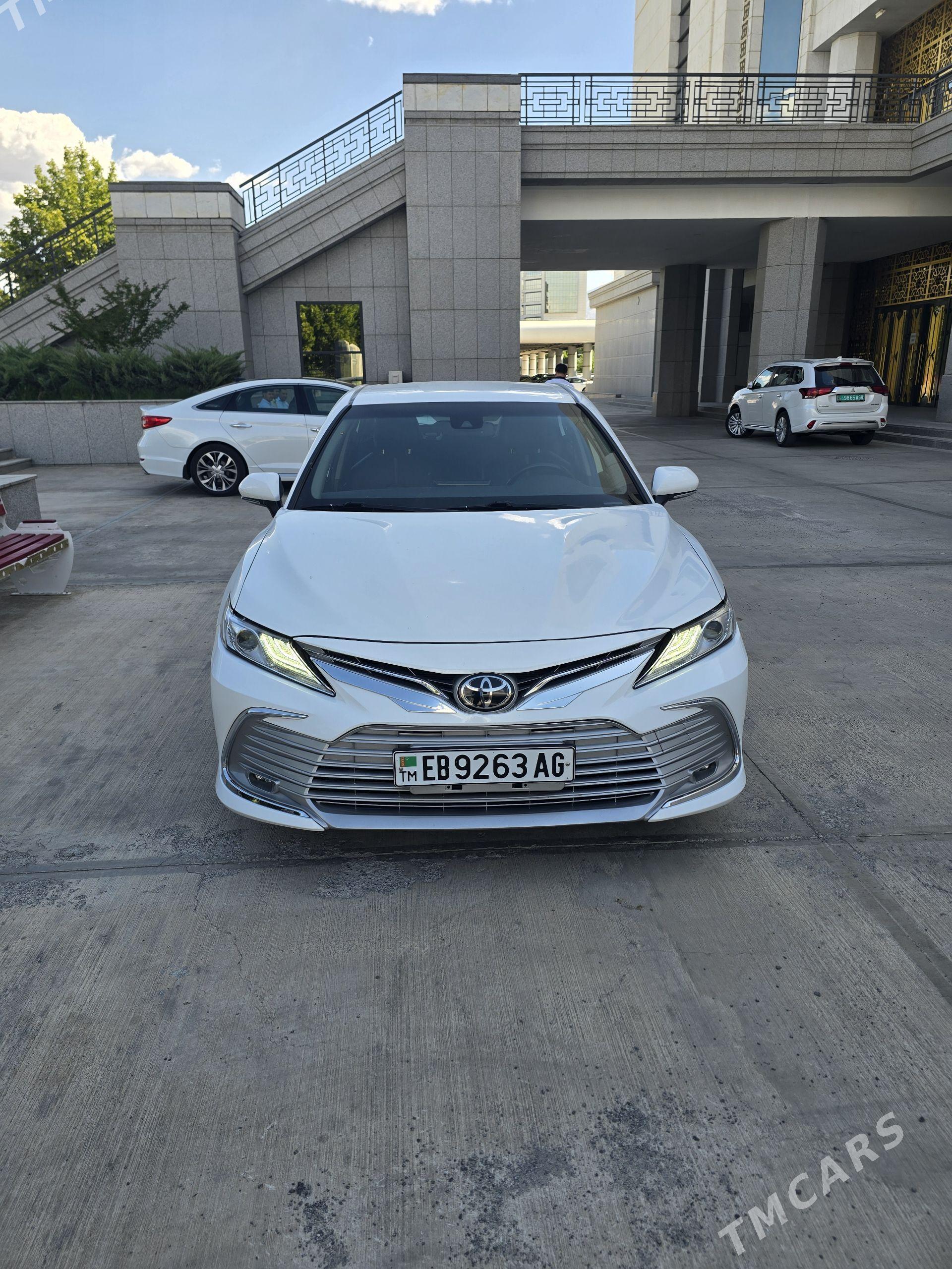 Toyota Camry 2021 - 304 000 TMT - Aşgabat - img 1
