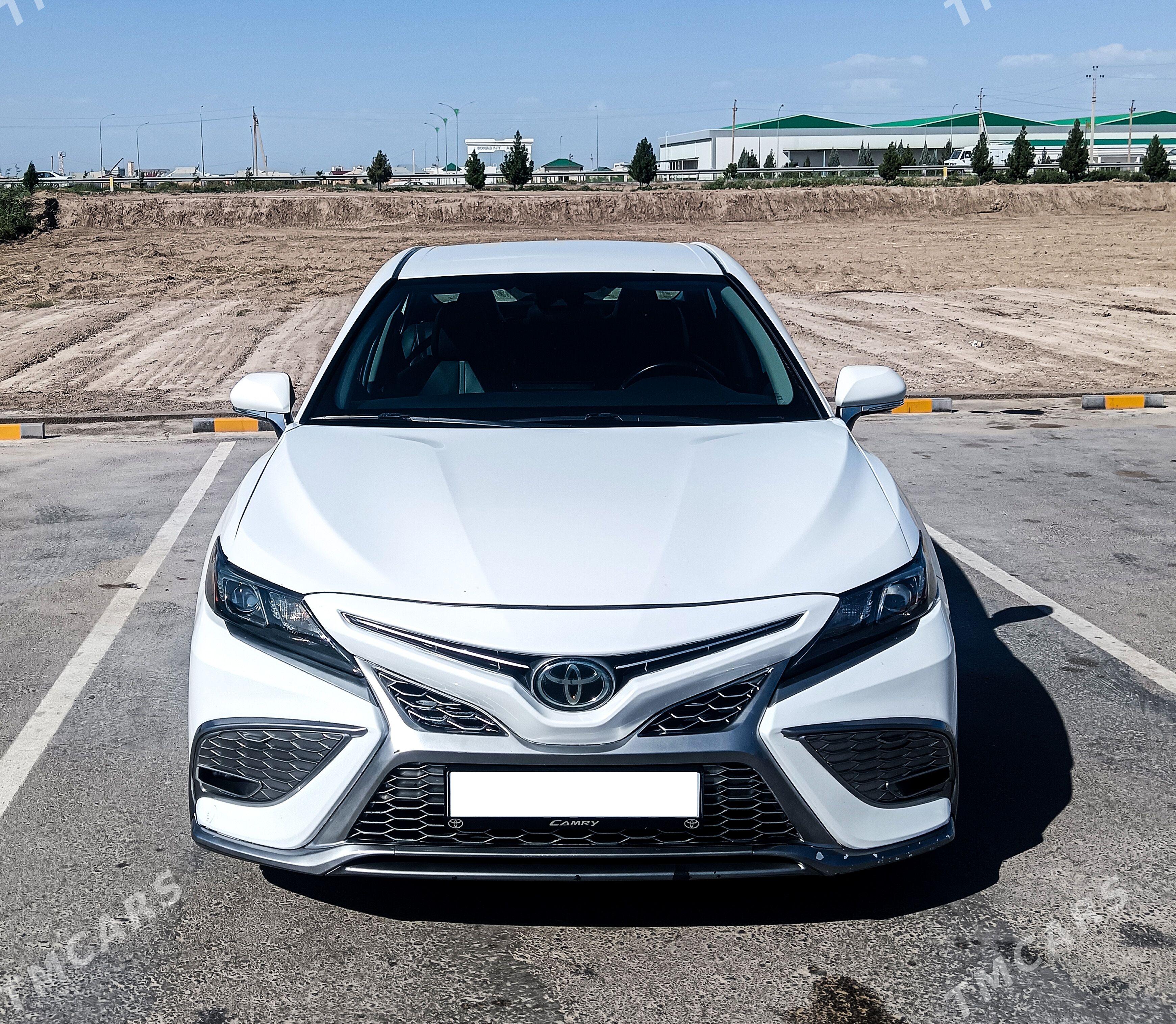 Toyota Camry 2021 - 410 000 TMT - Мары - img 1