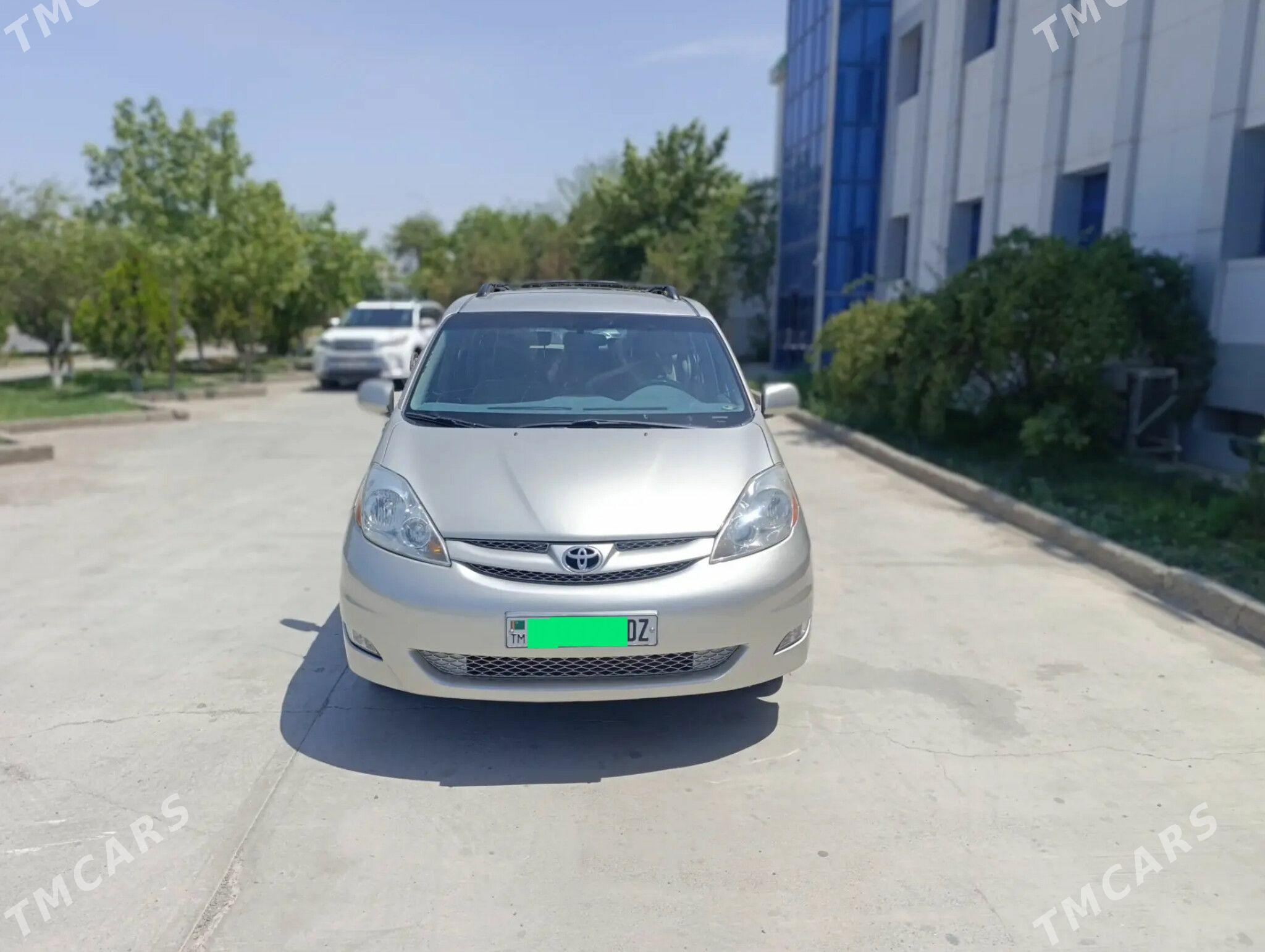 Toyota Sienna 2009 - 280 000 TMT - Daşoguz - img 1