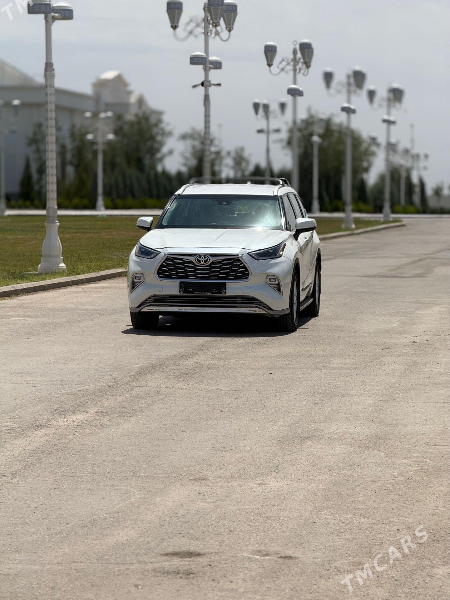 Toyota Highlander 2021 - 473 000 TMT - Дашогуз - img 1