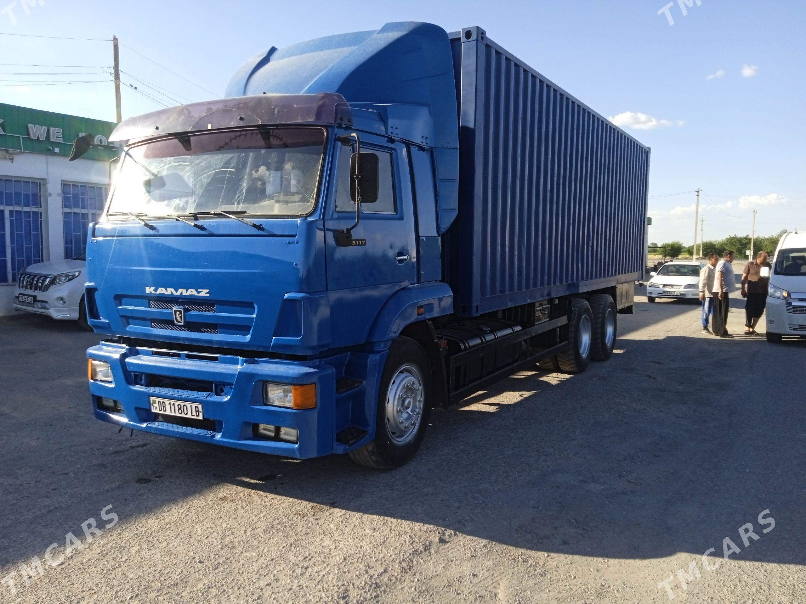 Kamaz Euro 3 2010 - 400 000 TMT - Сакар - img 1
