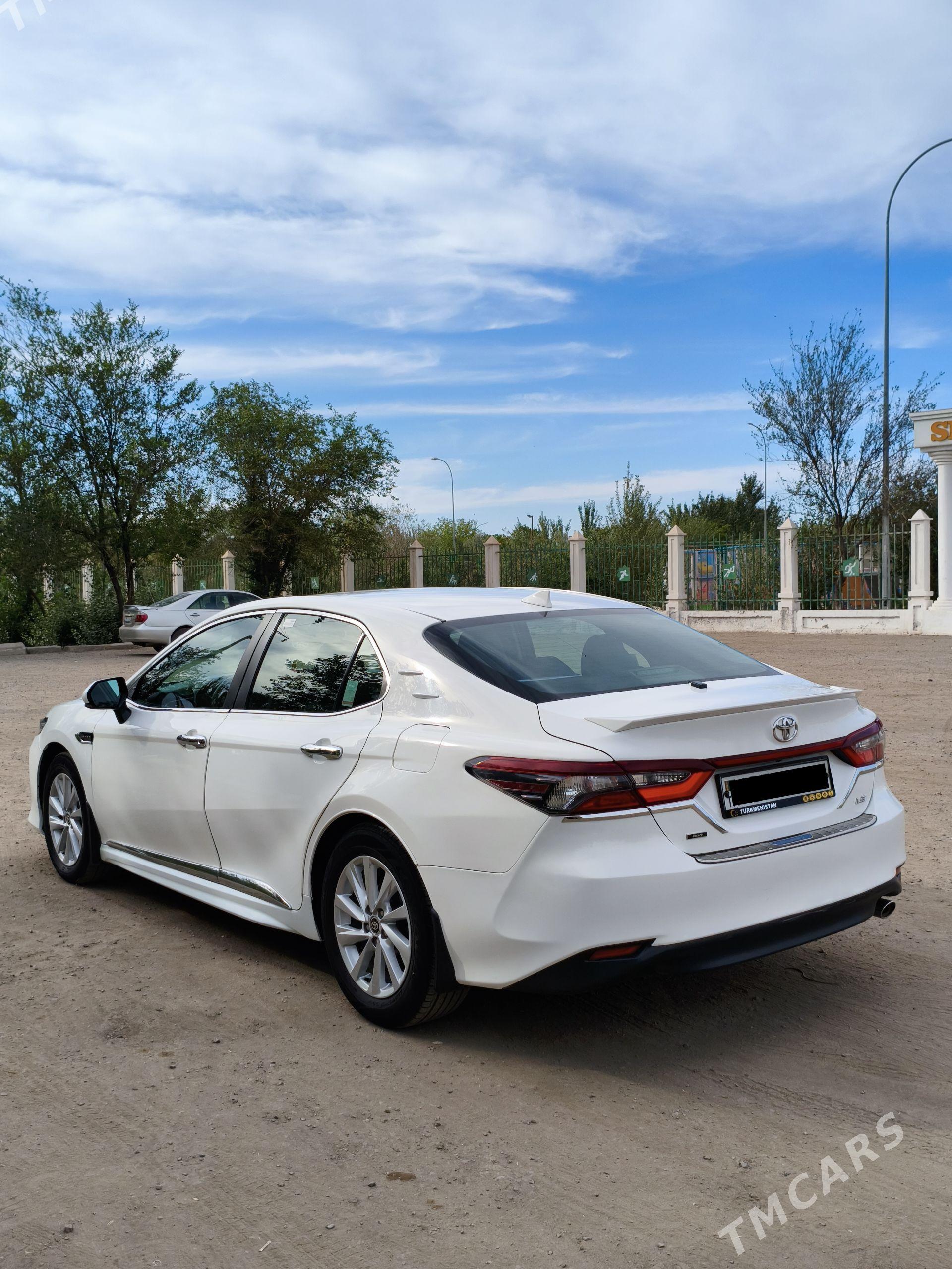 Toyota Camry 2021 - 325 000 TMT - Кёнеургенч - img 1