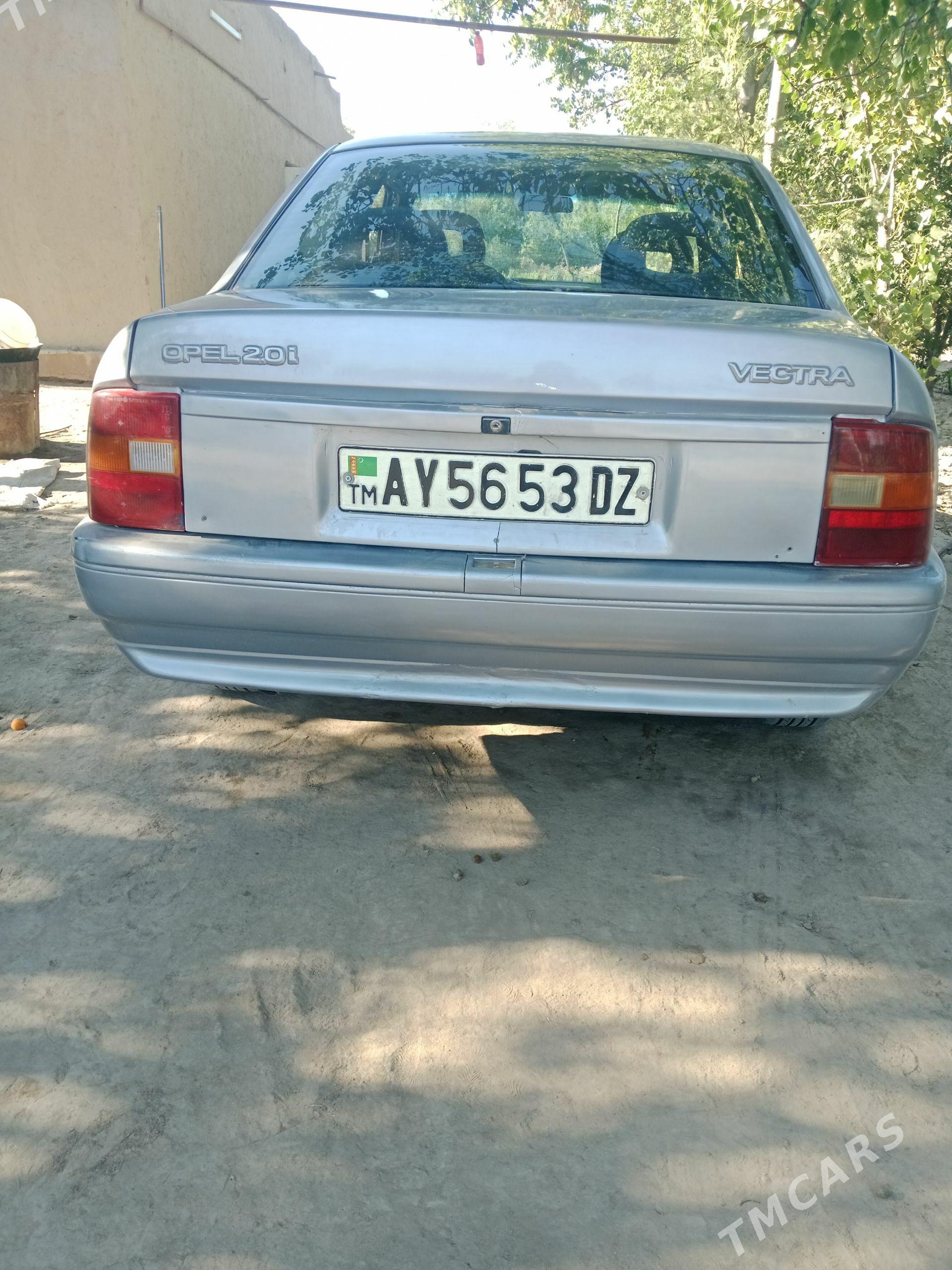 Opel Vectra 1991 - 60 000 TMT - Губадаг - img 1