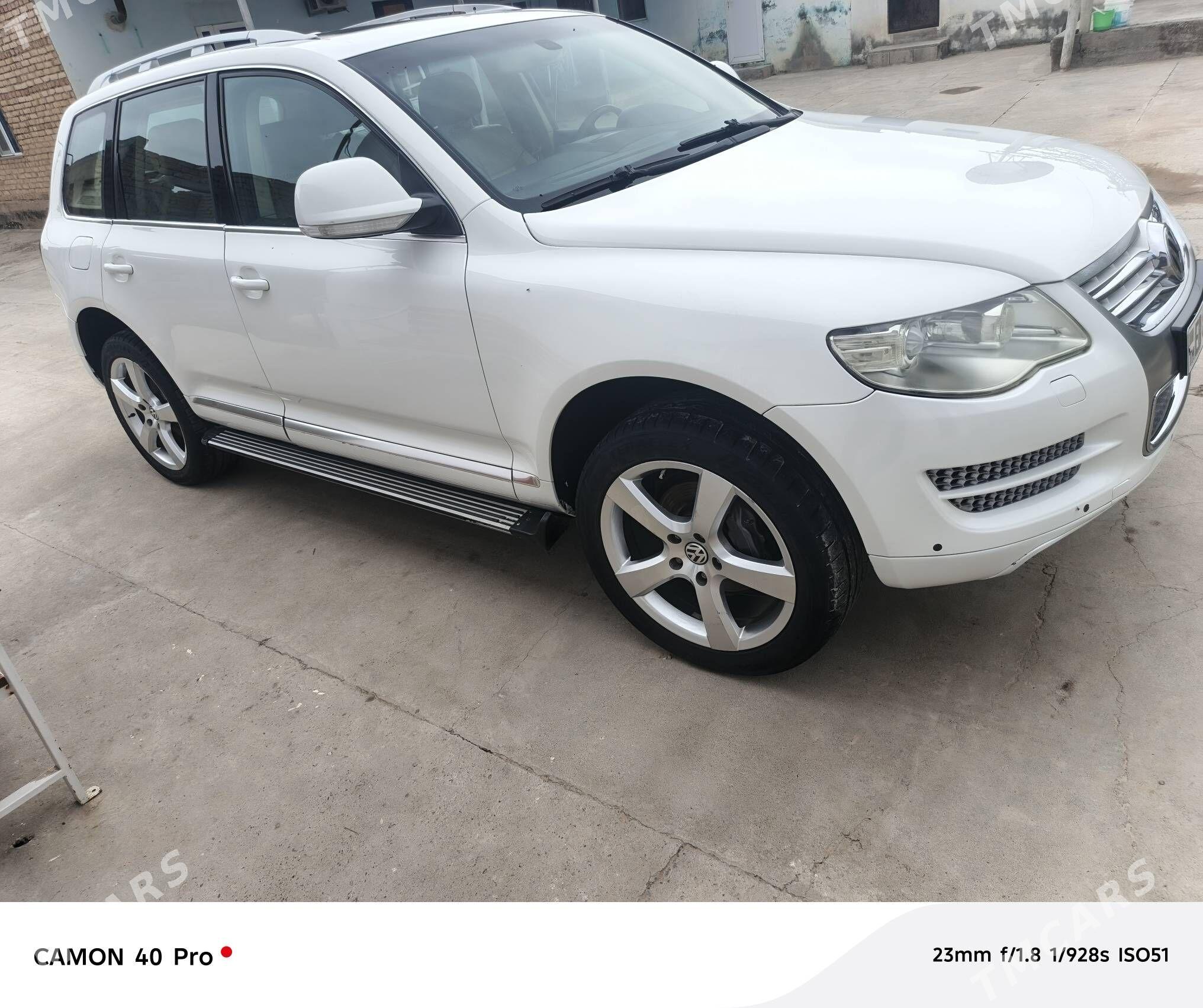 Volkswagen Touareg 2008 - 180 000 TMT - Анев - img 1