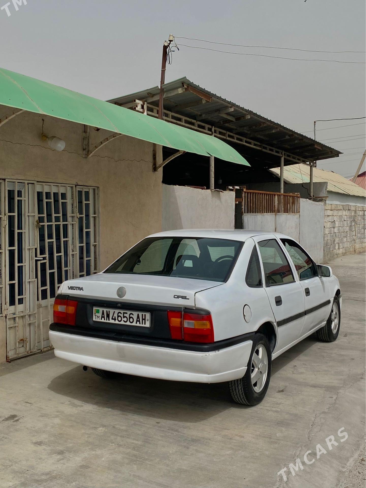 Opel Vectra 1994 - 40 000 TMT - Бузмеин - img 1