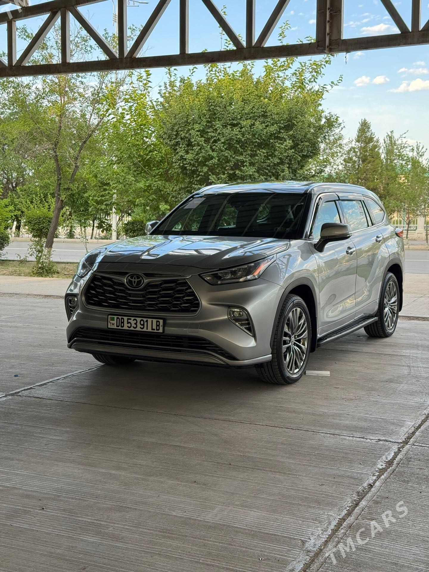 Toyota Highlander 2021 - 580 000 TMT - Türkmenabat - img 1