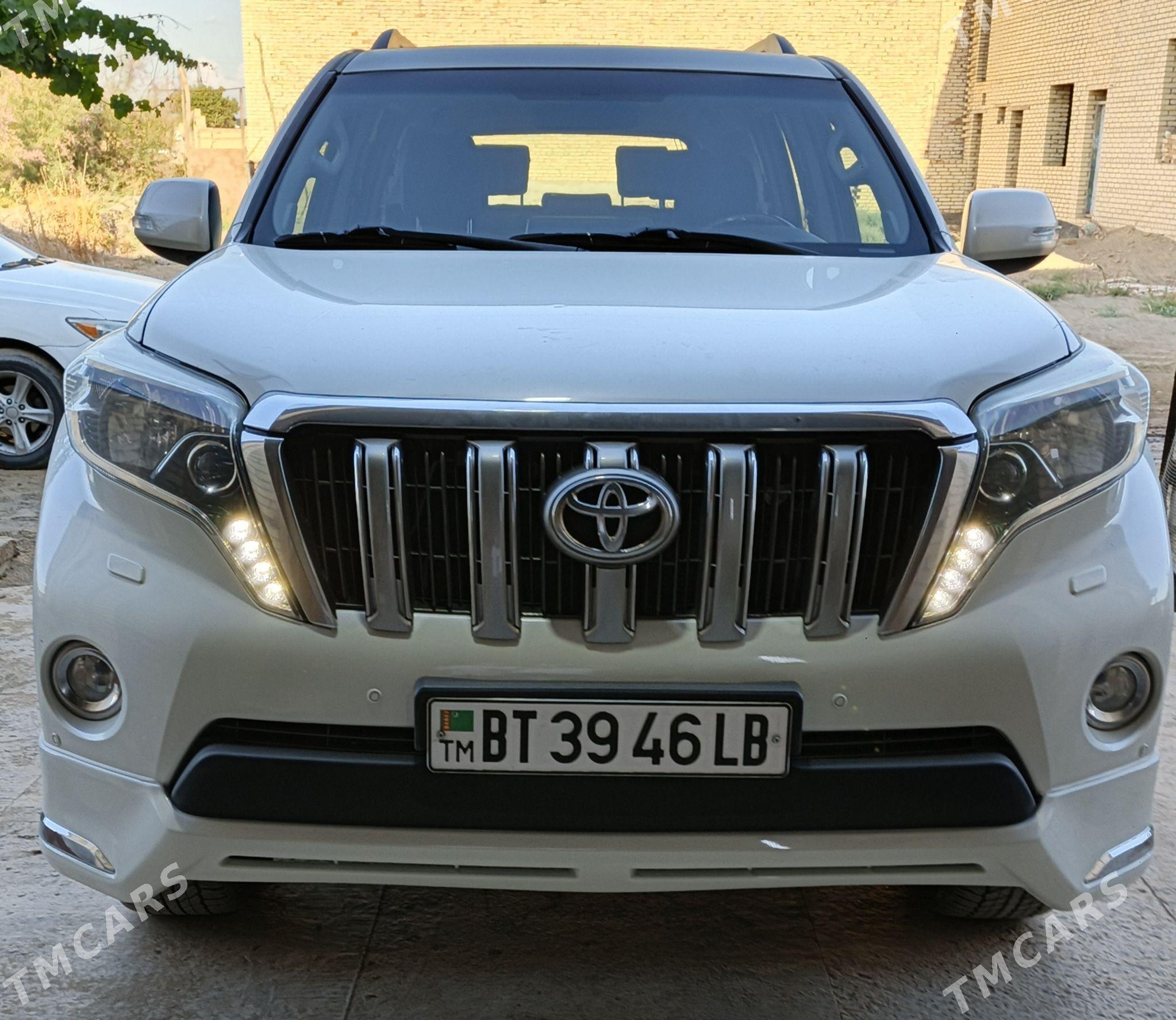 Toyota Land Cruiser Prado 2016 - 770 000 TMT - Дянев - img 1