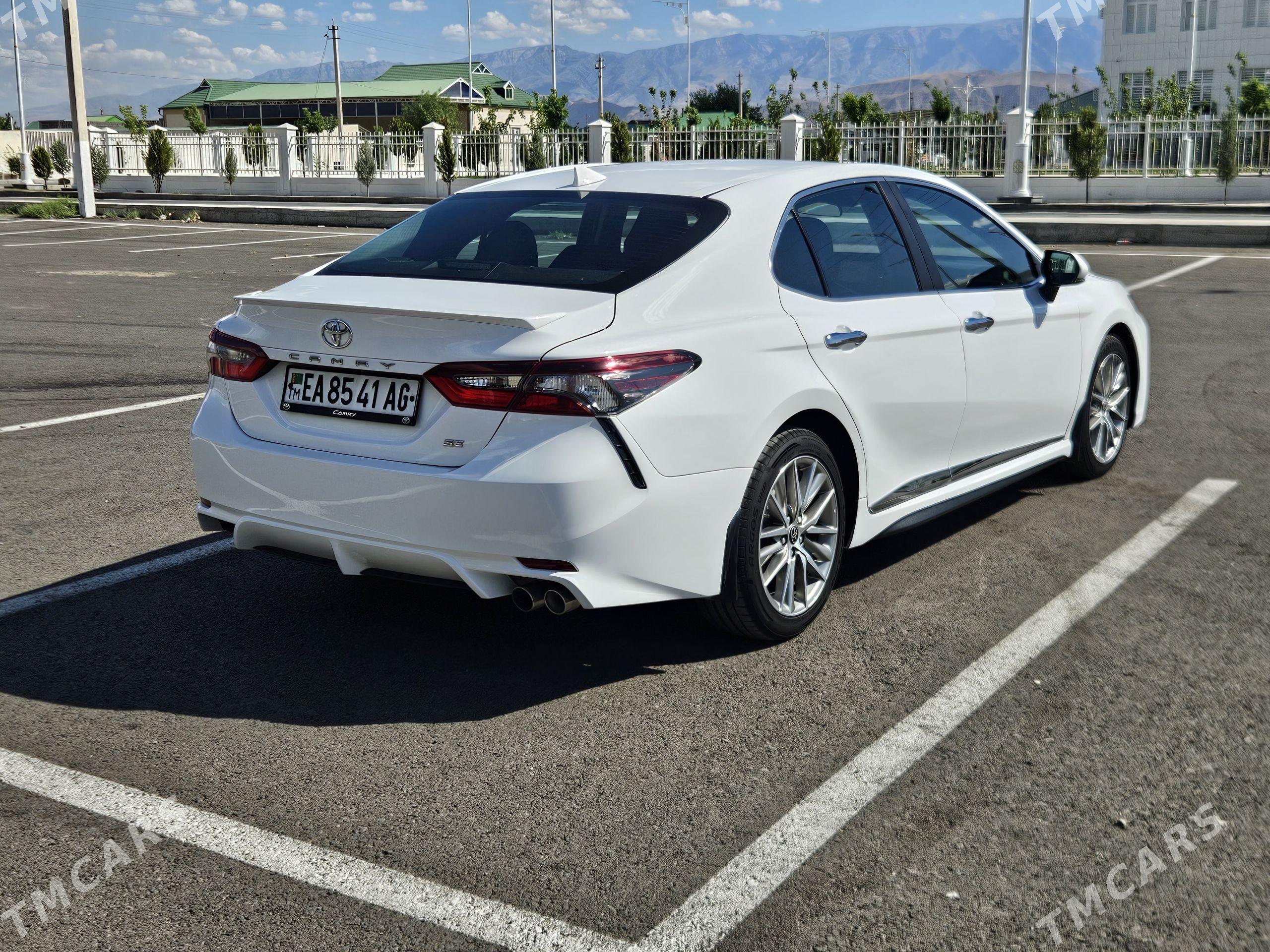 Toyota Camry 2022 - 360 000 TMT - Büzmeýin - img 1