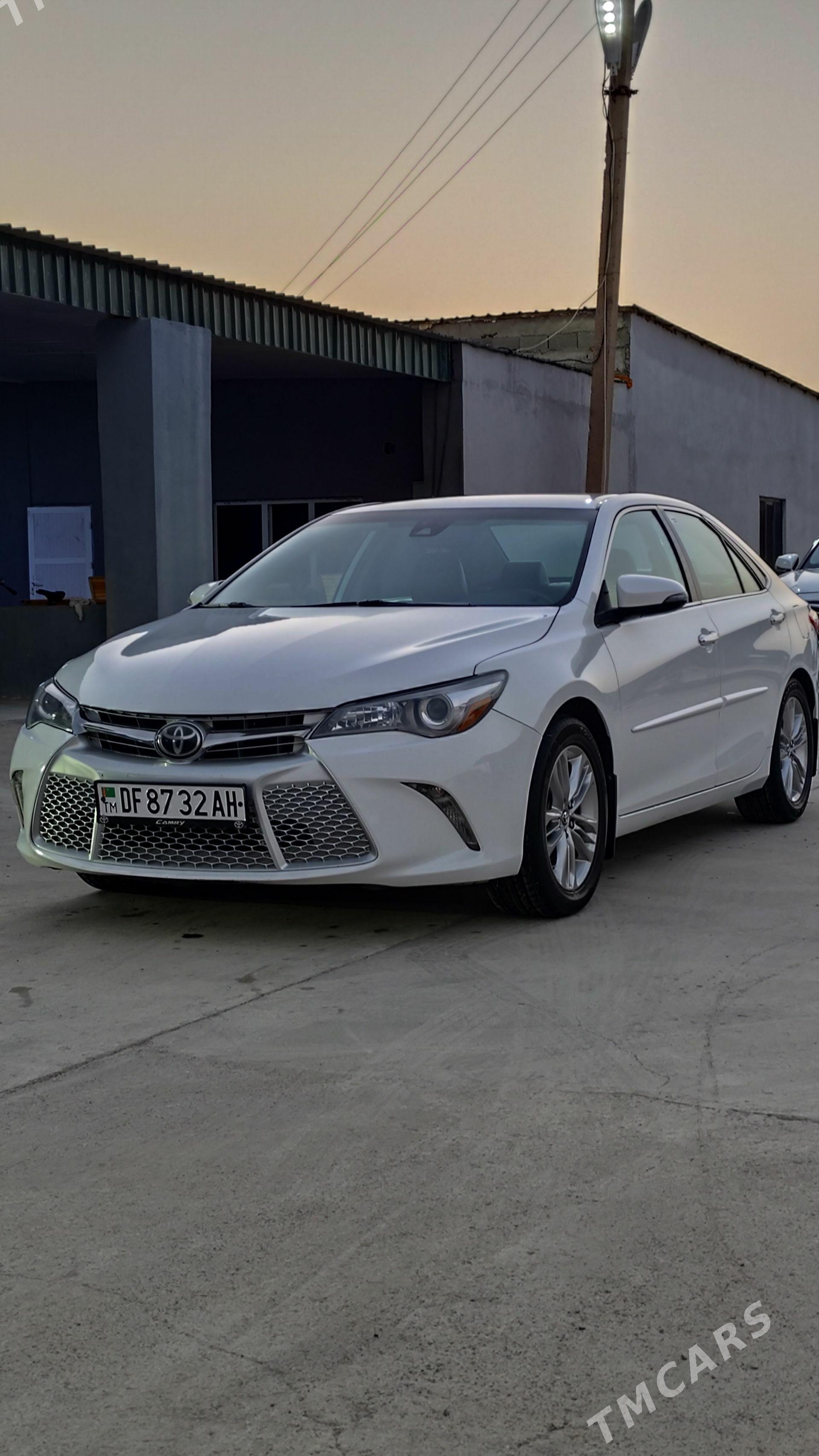 Toyota Camry 2015 - 280 000 TMT - Кака - img 1