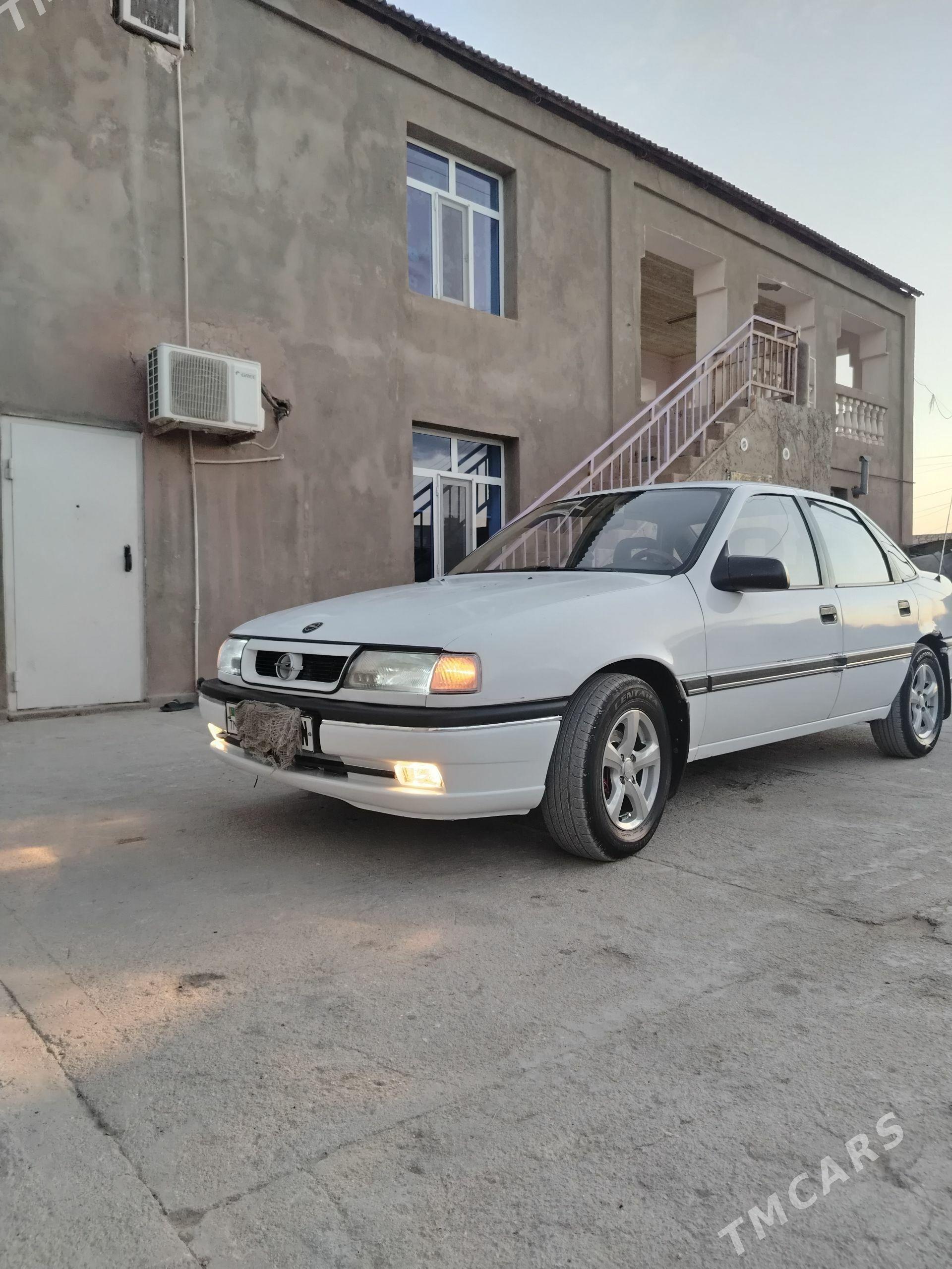 Opel Vectra 1992 - 40 000 TMT - Балканабат - img 1