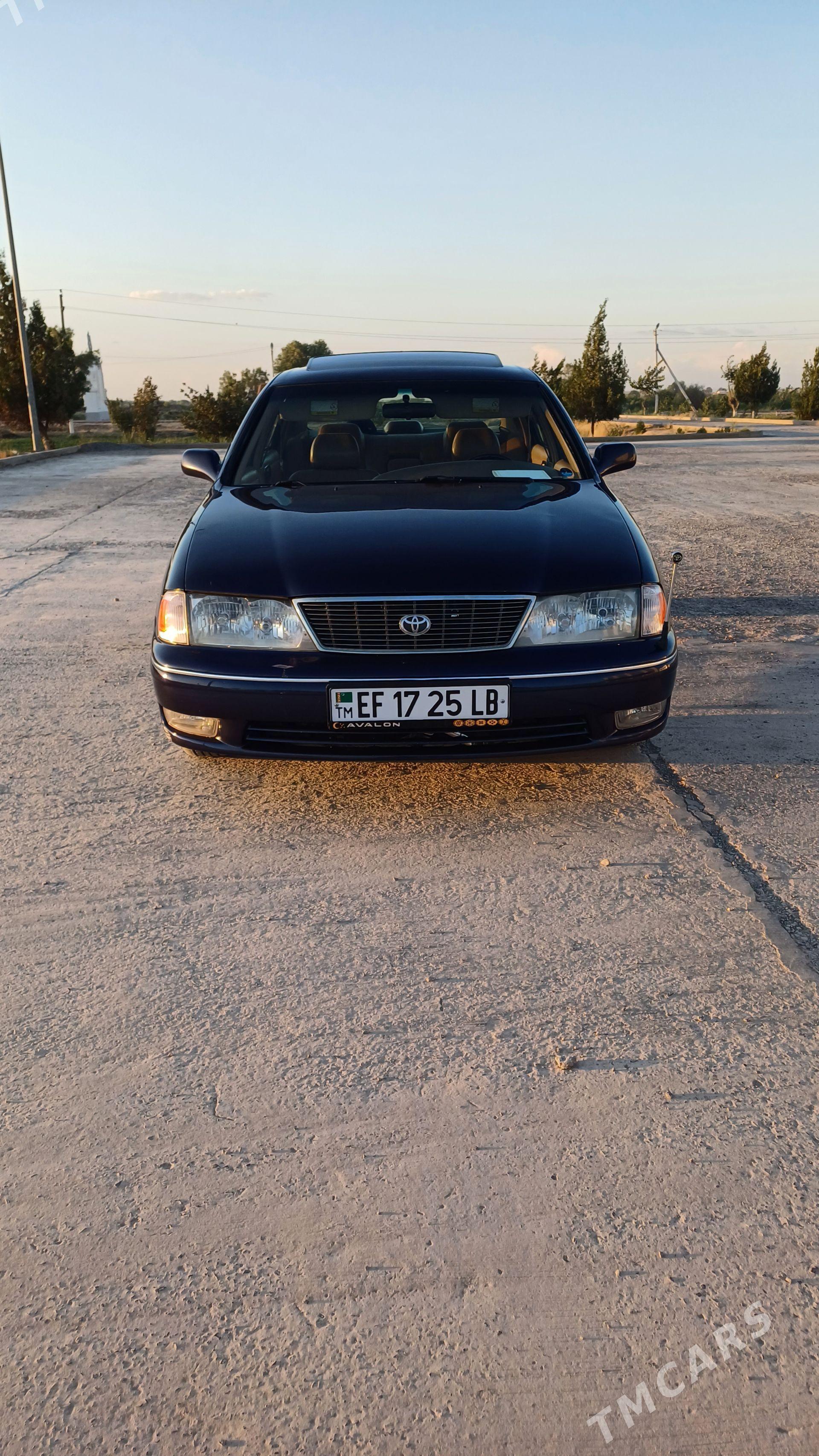 Toyota Avalon 1997 - 170 000 TMT - Halaç - img 1
