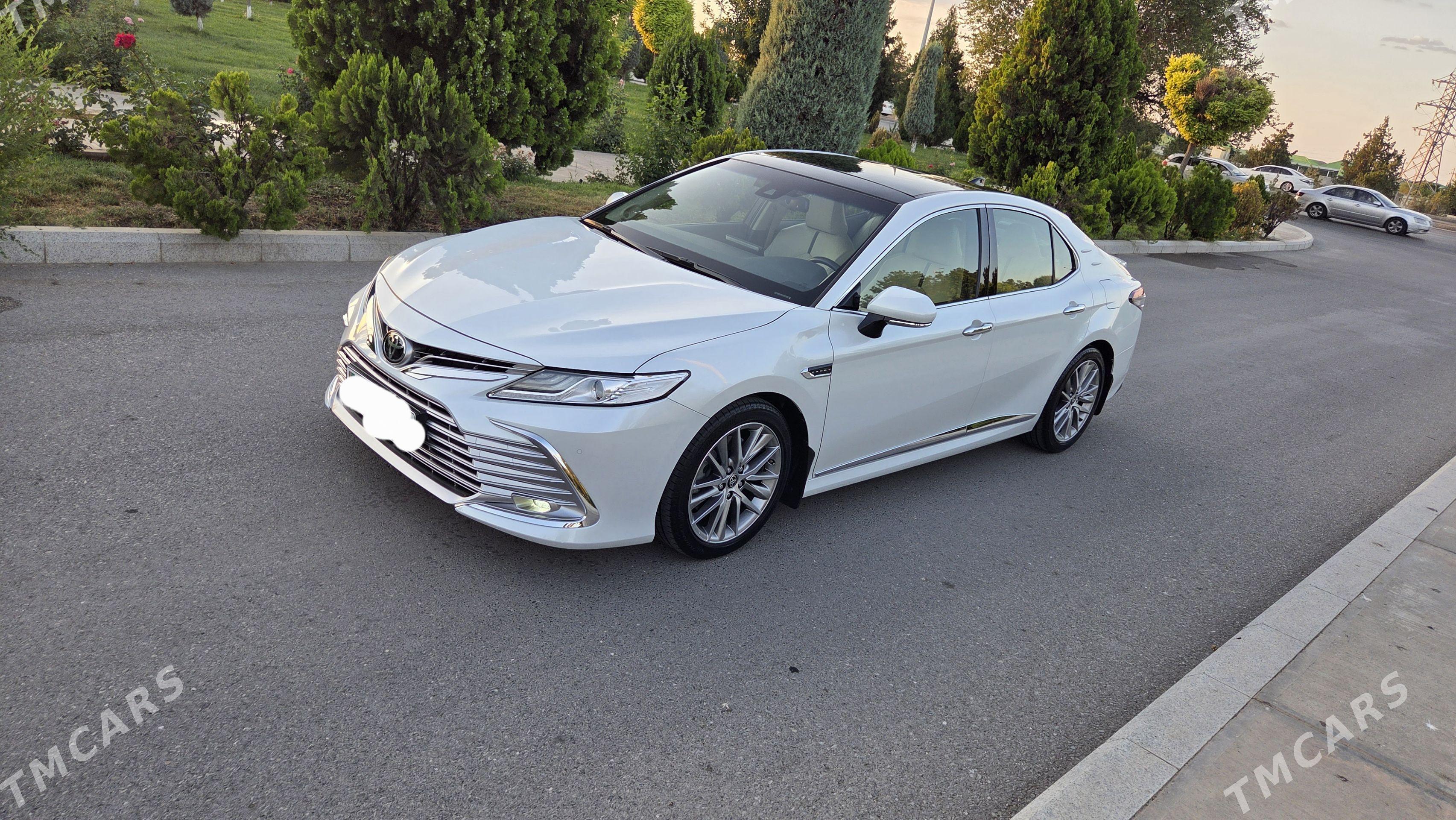 Toyota Camry 2021 - 622 000 TMT - Aşgabat - img 1