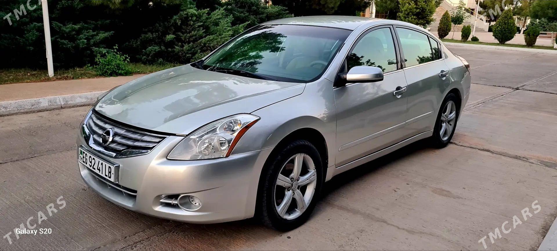 Nissan Altima 2010 - 120 000 TMT - Туркменабат - img 1