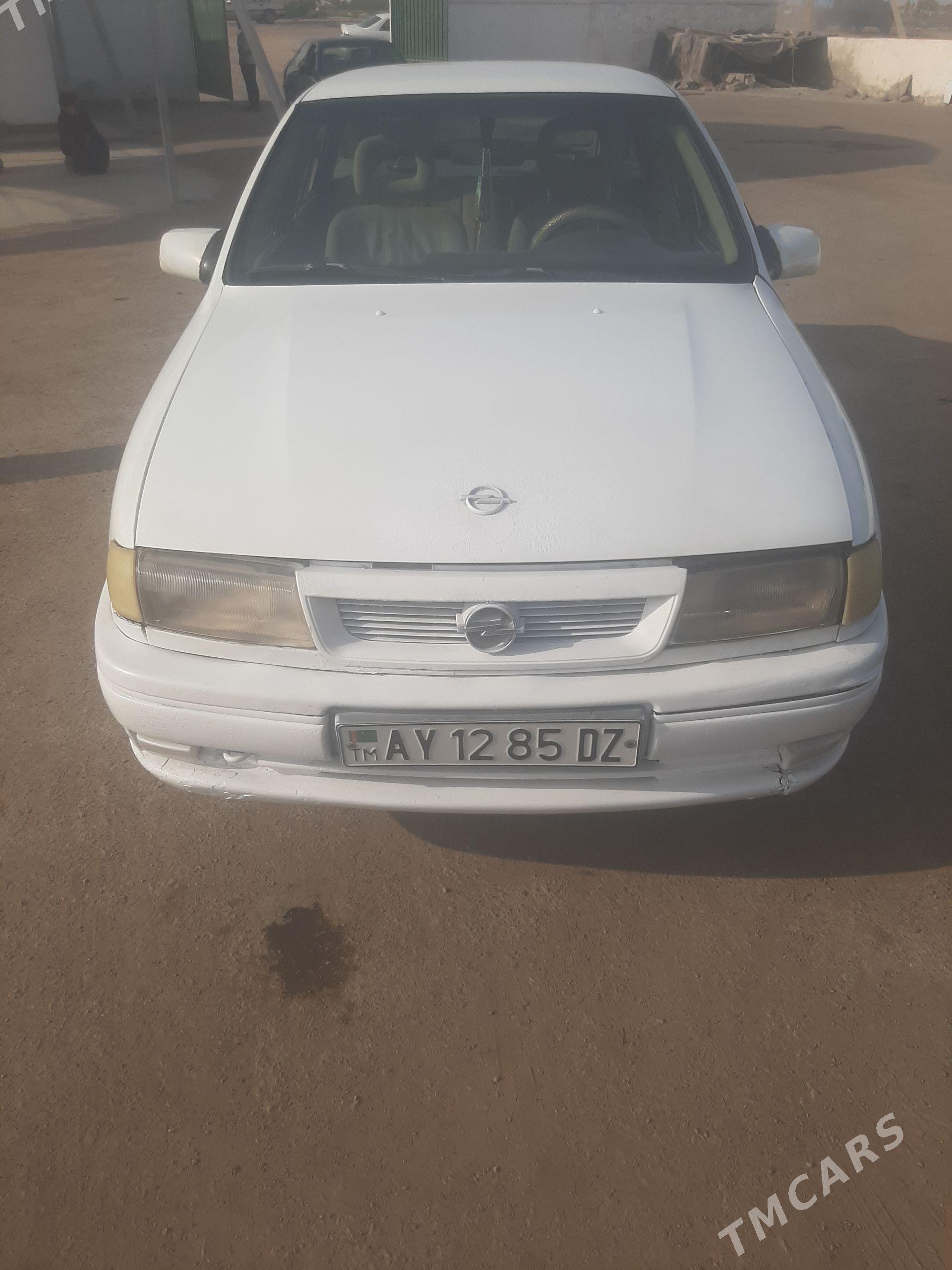 Opel Vectra 1990 - 30 000 TMT - Daşoguz - img 1