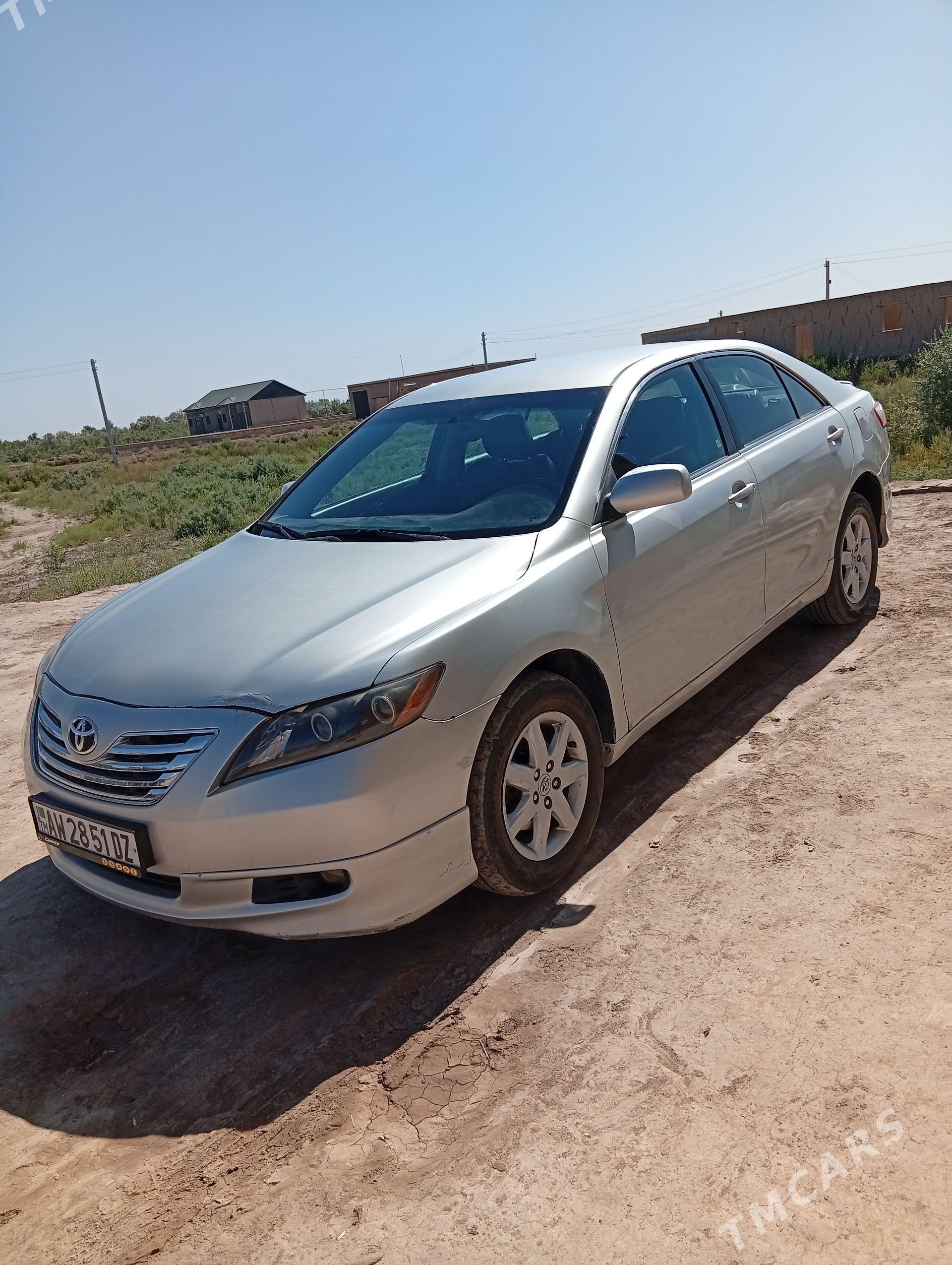 Toyota Camry 2006 - 159 000 TMT - Кёнеургенч - img 1