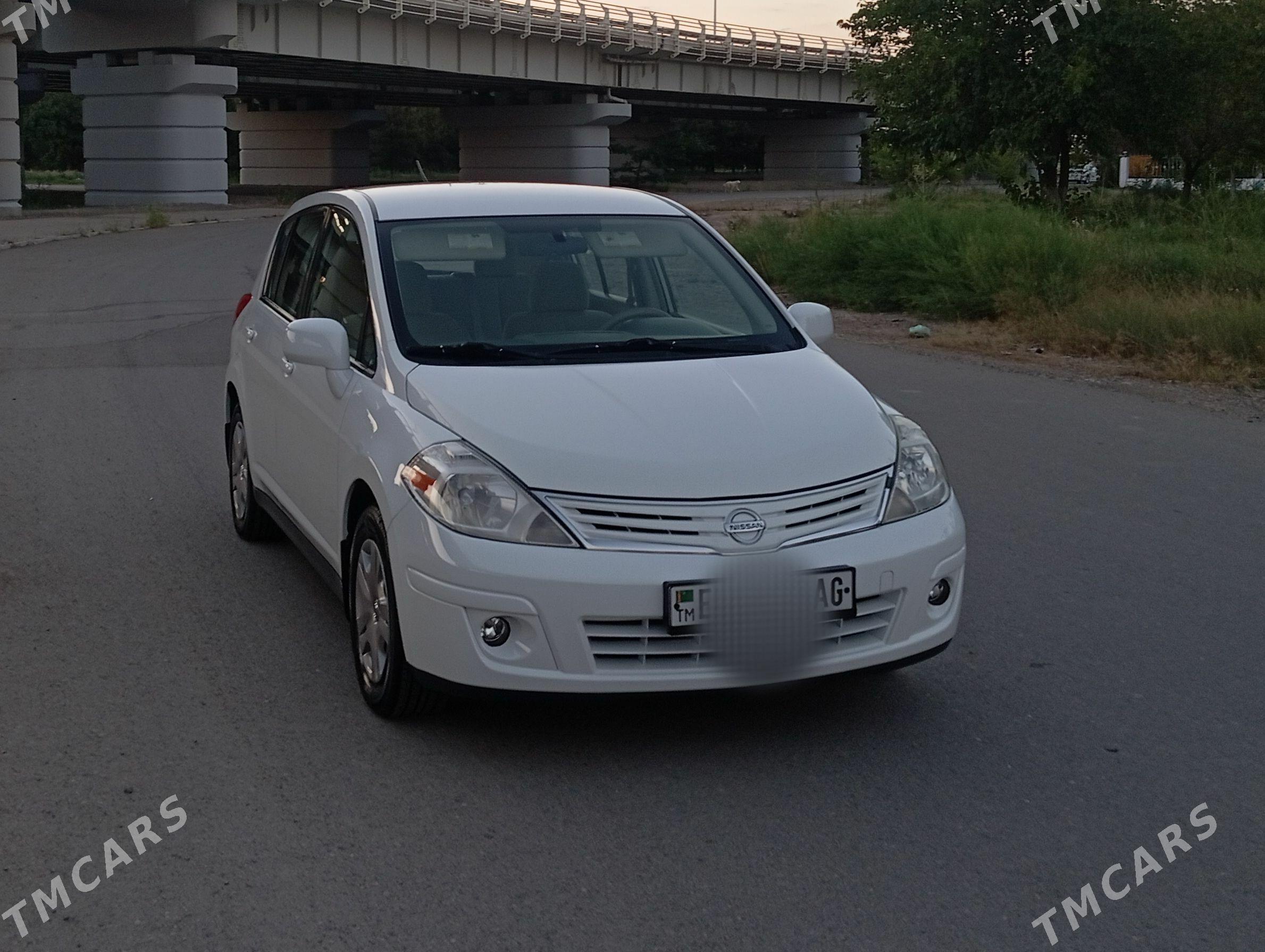 Nissan Versa 2011 - 160 000 TMT - Şor daça - img 1