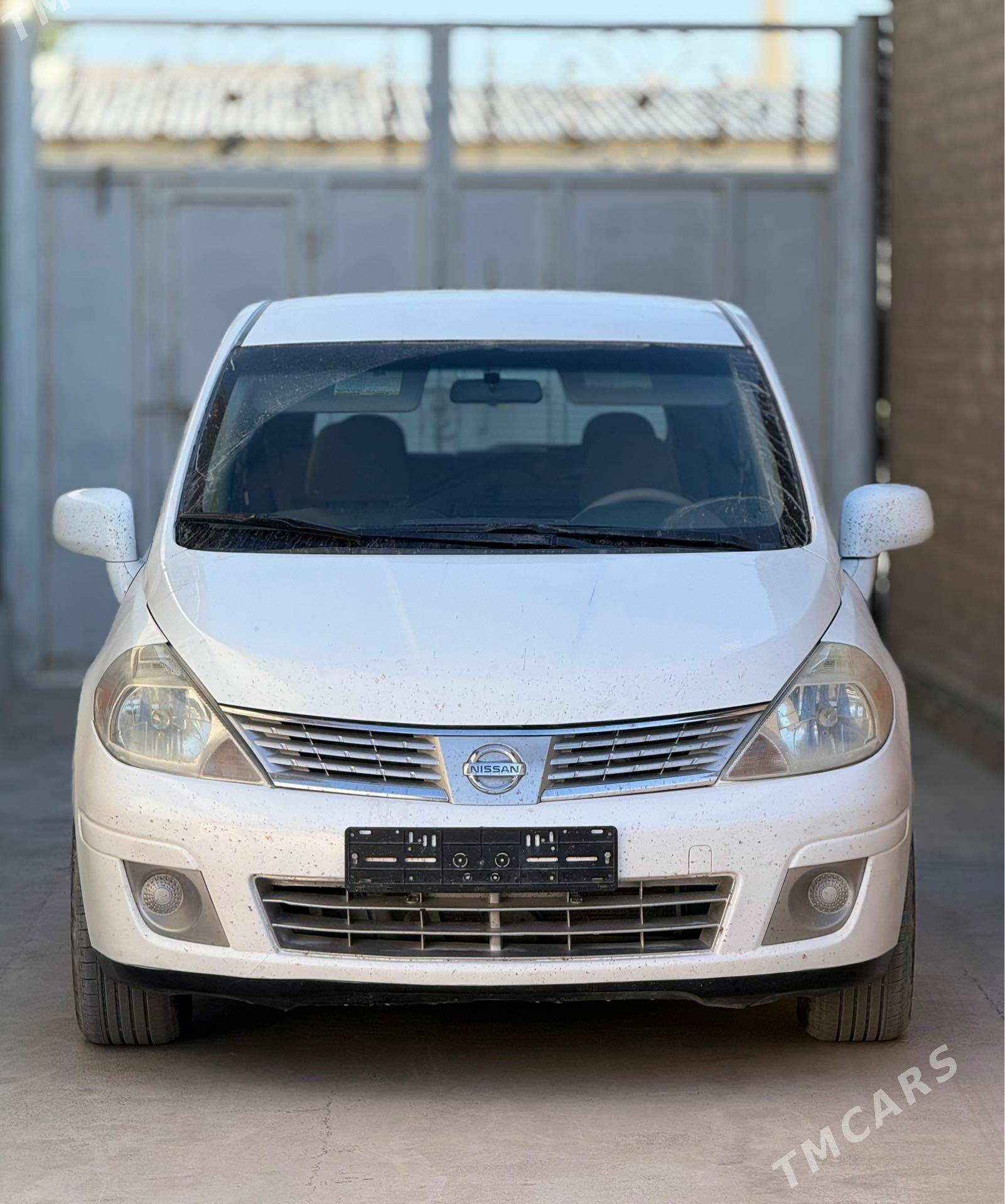 Nissan Versa 2010 - 122 000 TMT - Tejen - img 1
