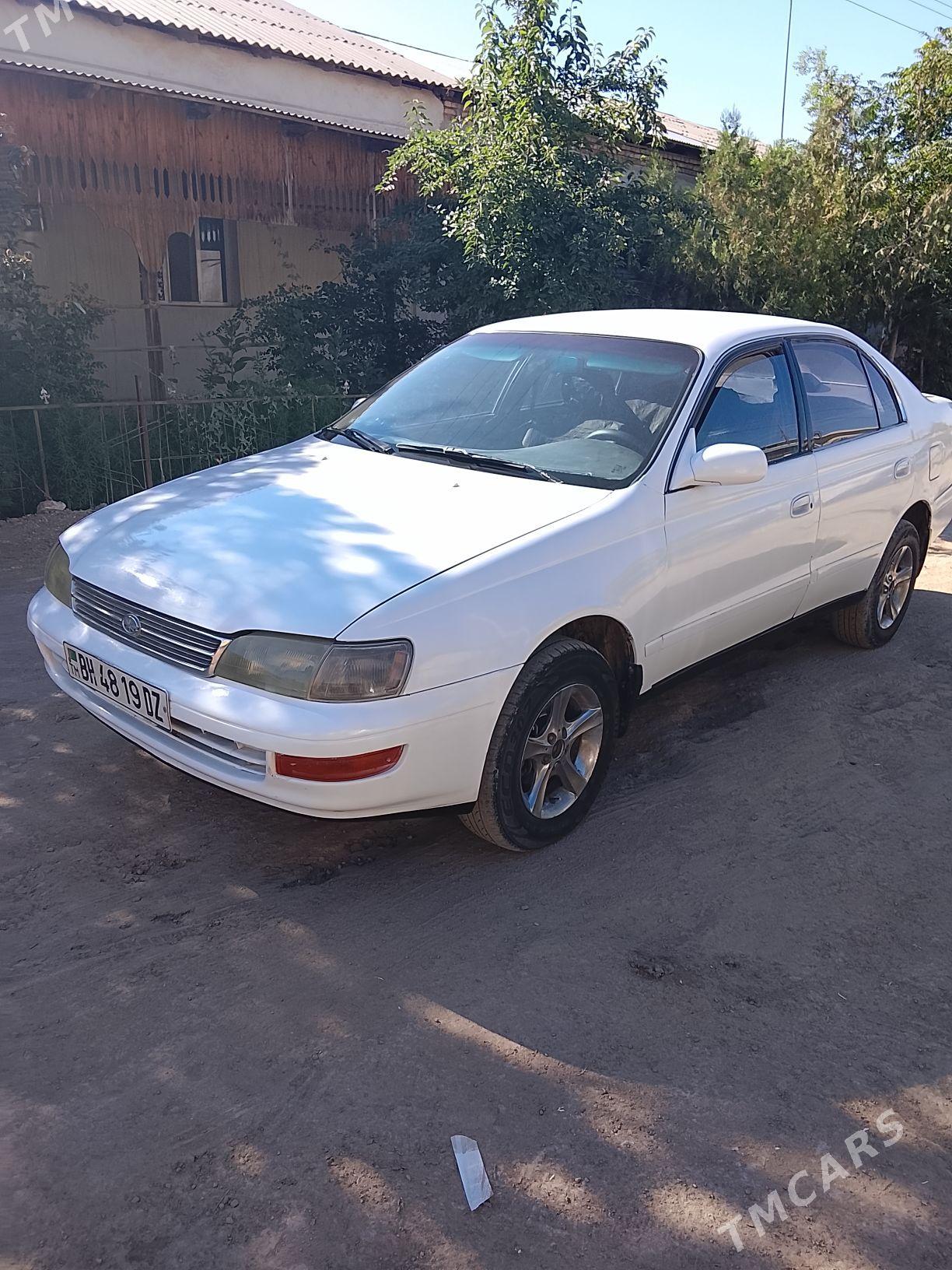 Toyota Corona 1993 - 60 000 TMT - Gurbansoltan Eje - img 1