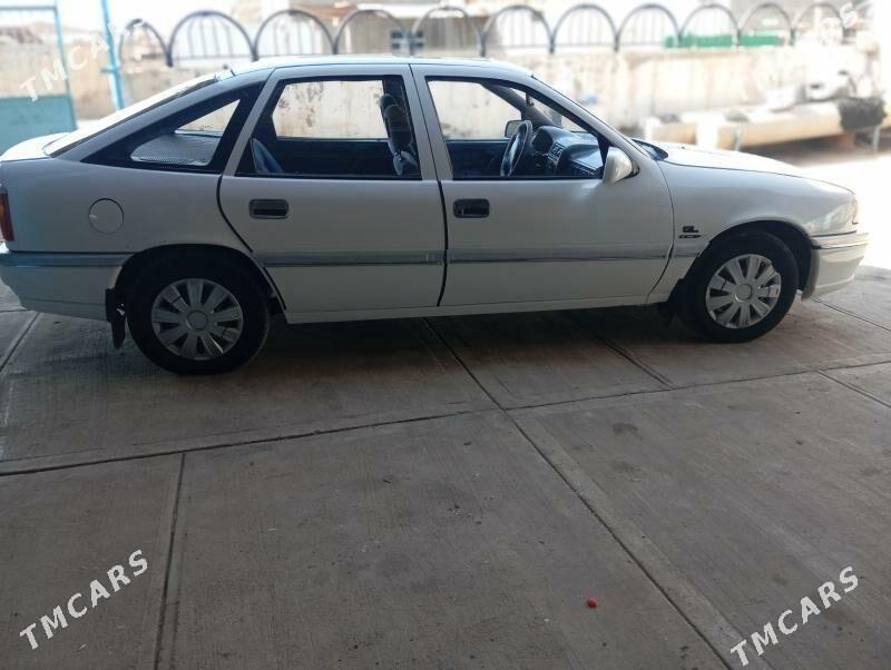 Opel Vectra 1991 - 26 000 TMT - Ашхабад - img 1
